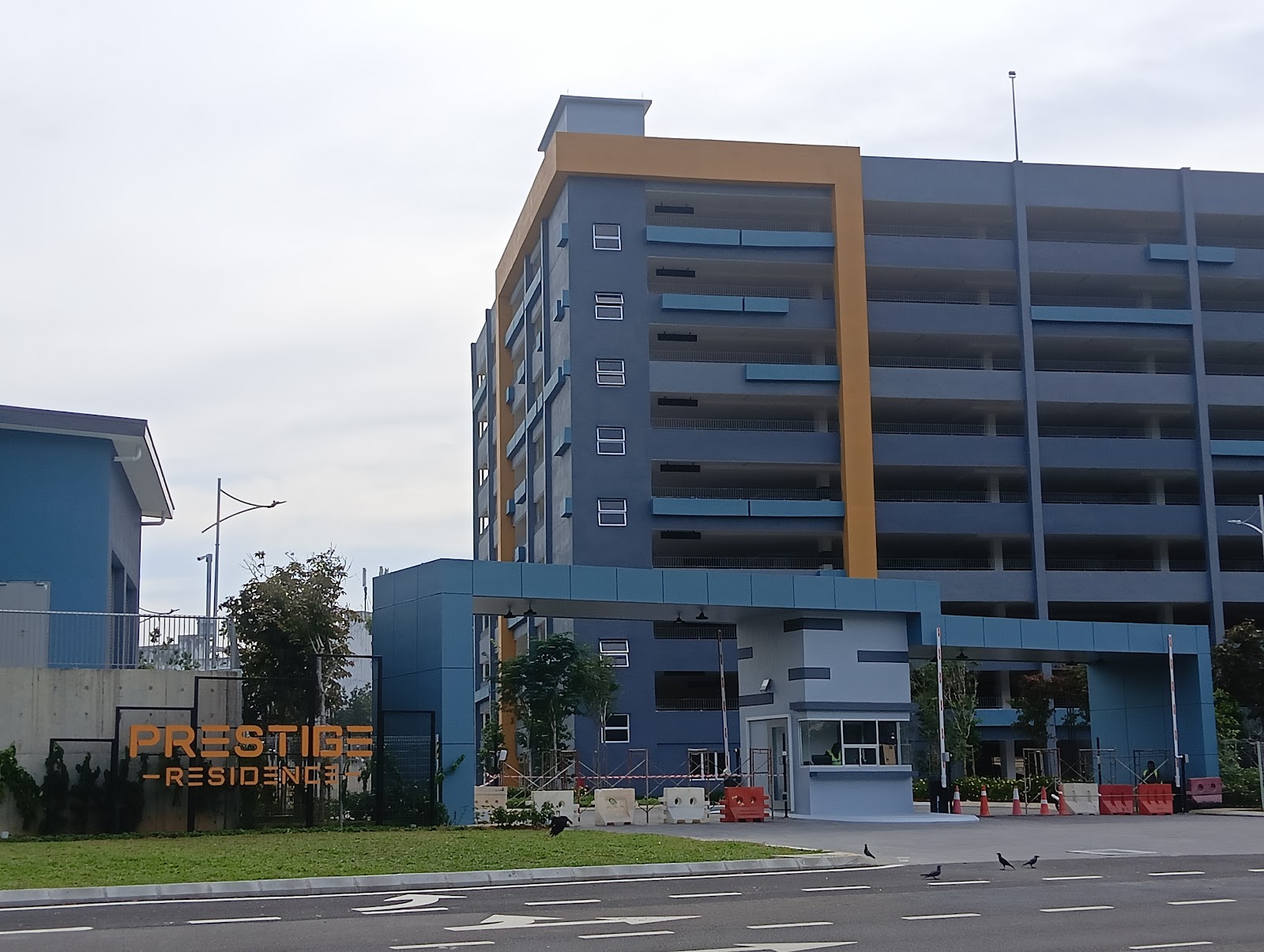 Prestige Residence Condominium gallery image 2