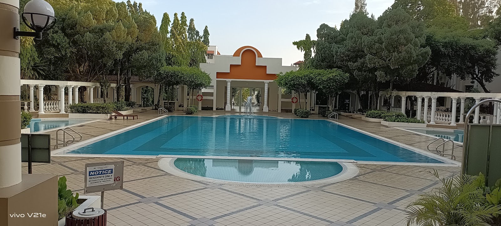 Tivoli Villas gallery image 2