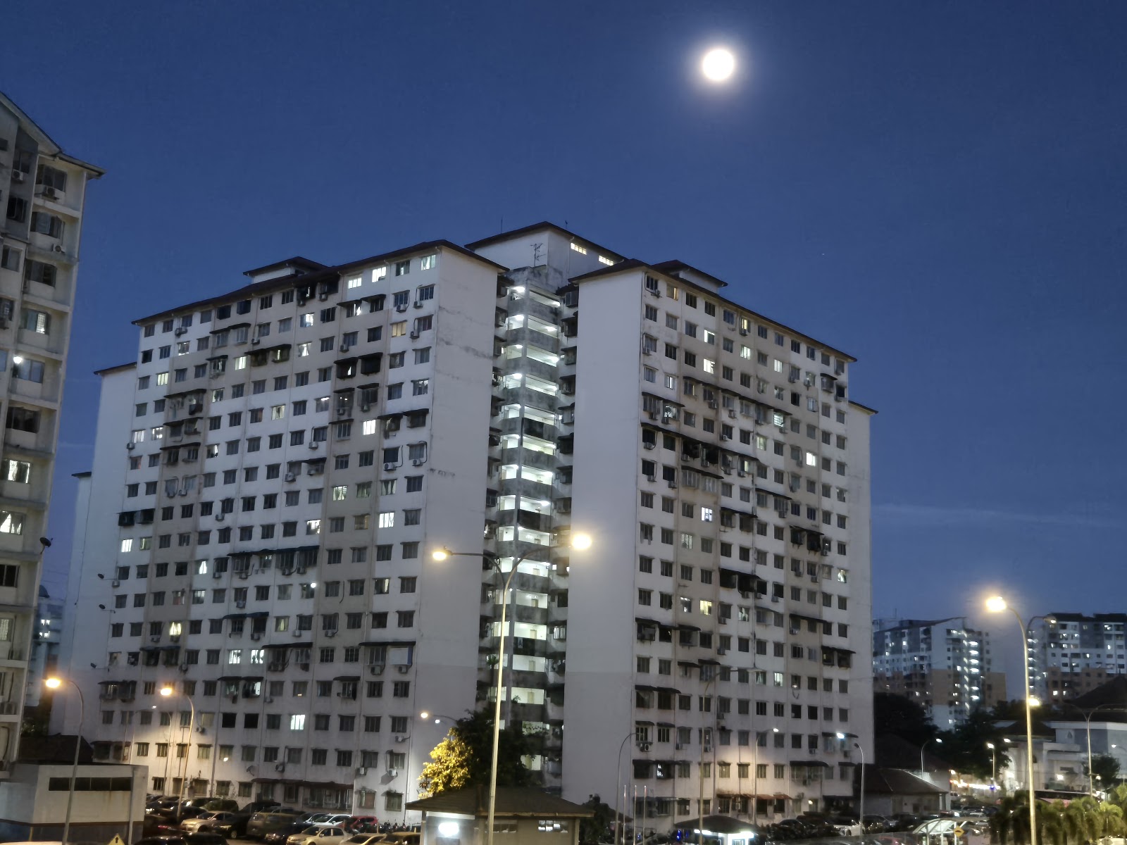 Cendana Apartment gallery image 3