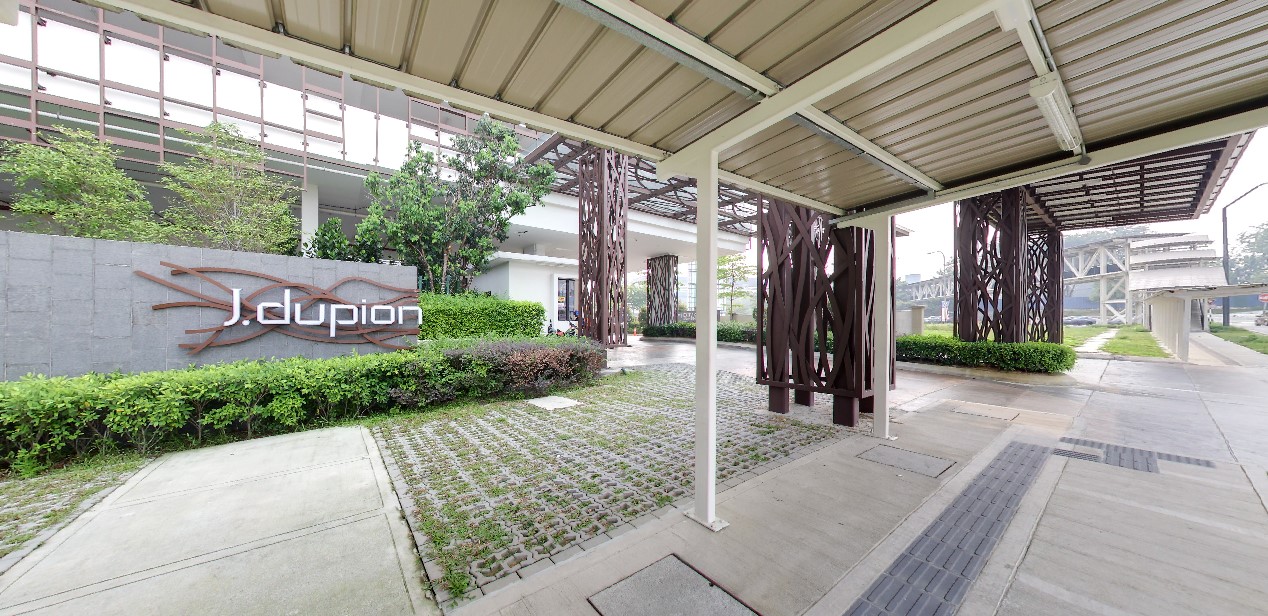 J Dupion Residence gallery image 4