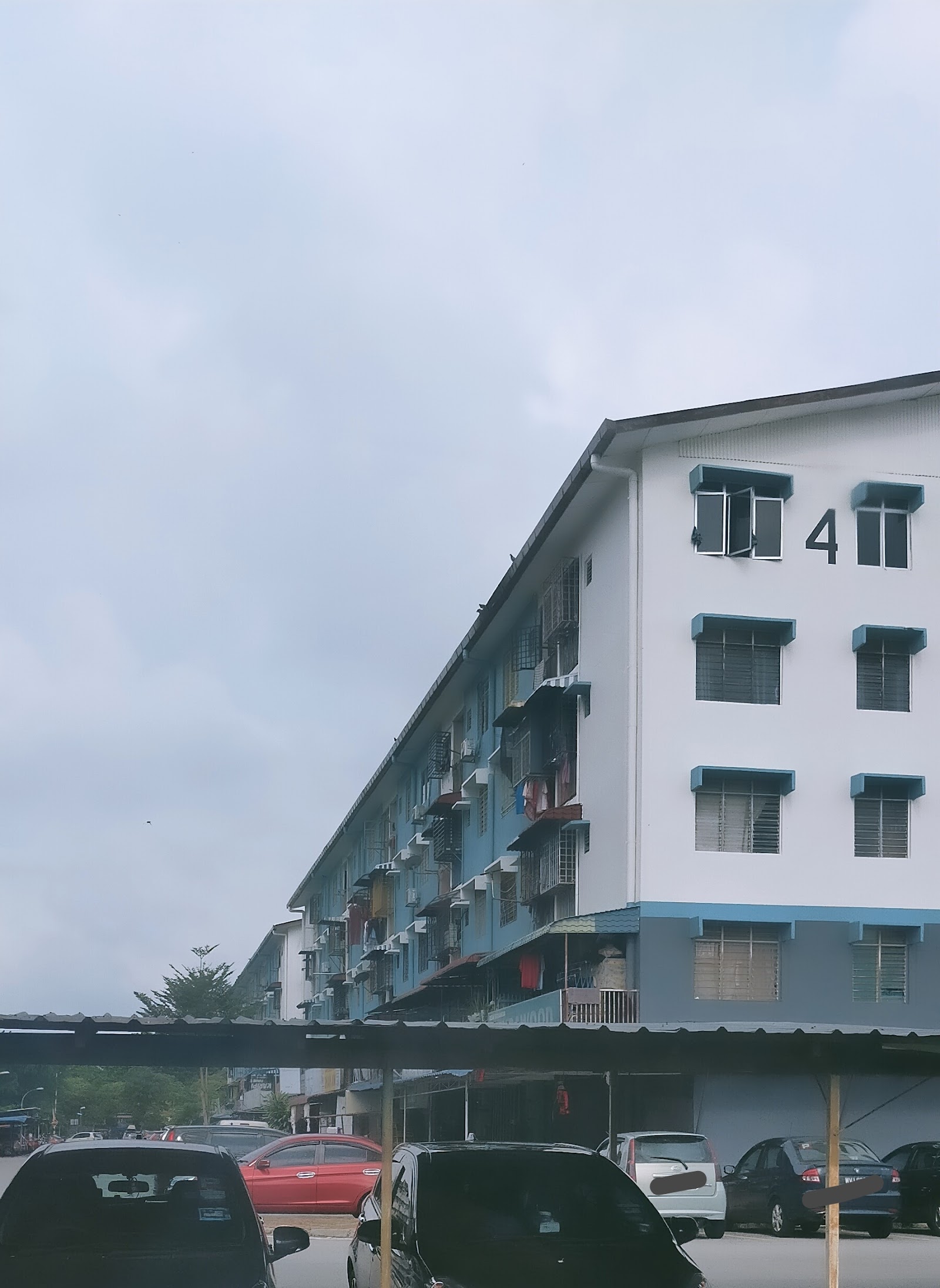 Blok 4 Flat Sri Serdang (Flat Ikan) gallery image 2