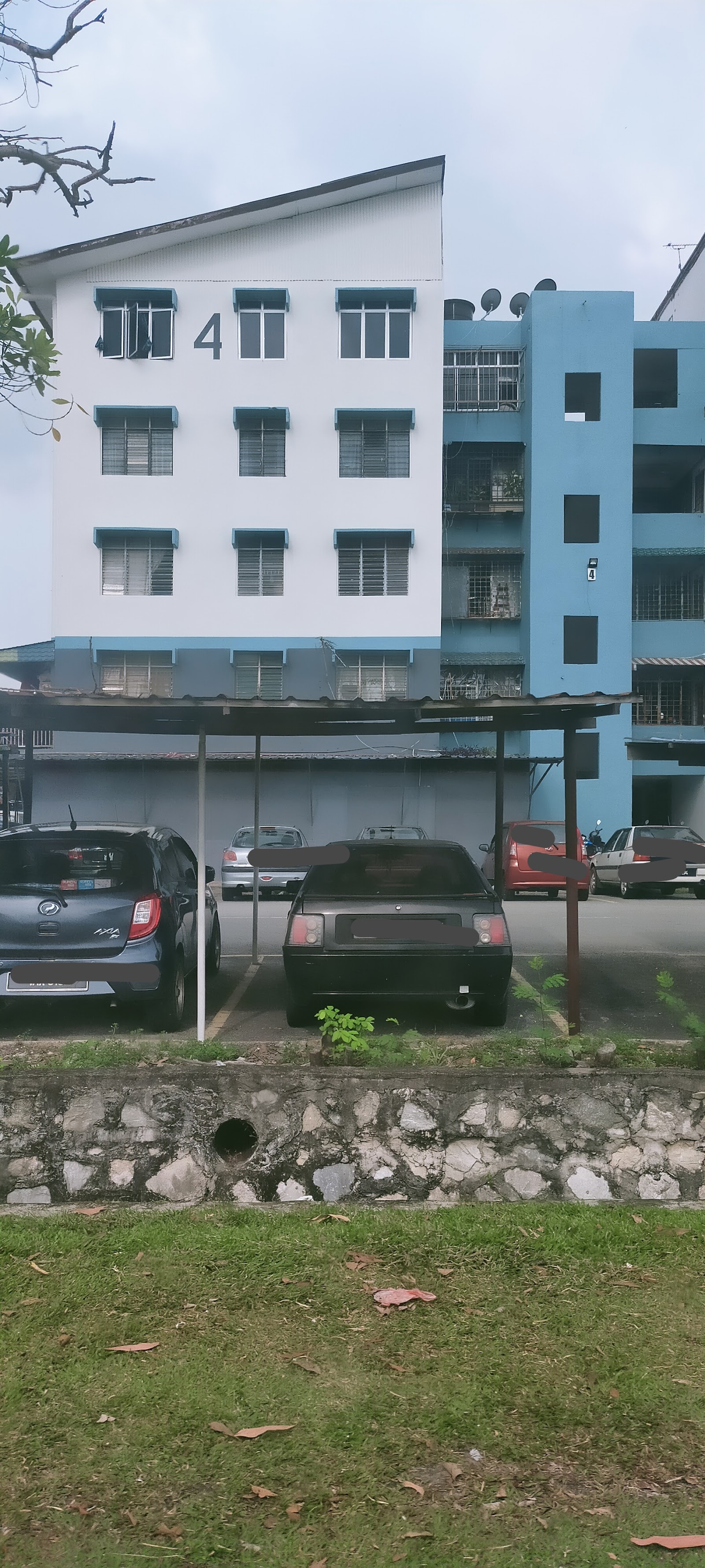 Blok 4 Flat Sri Serdang (Flat Ikan) gallery image 4