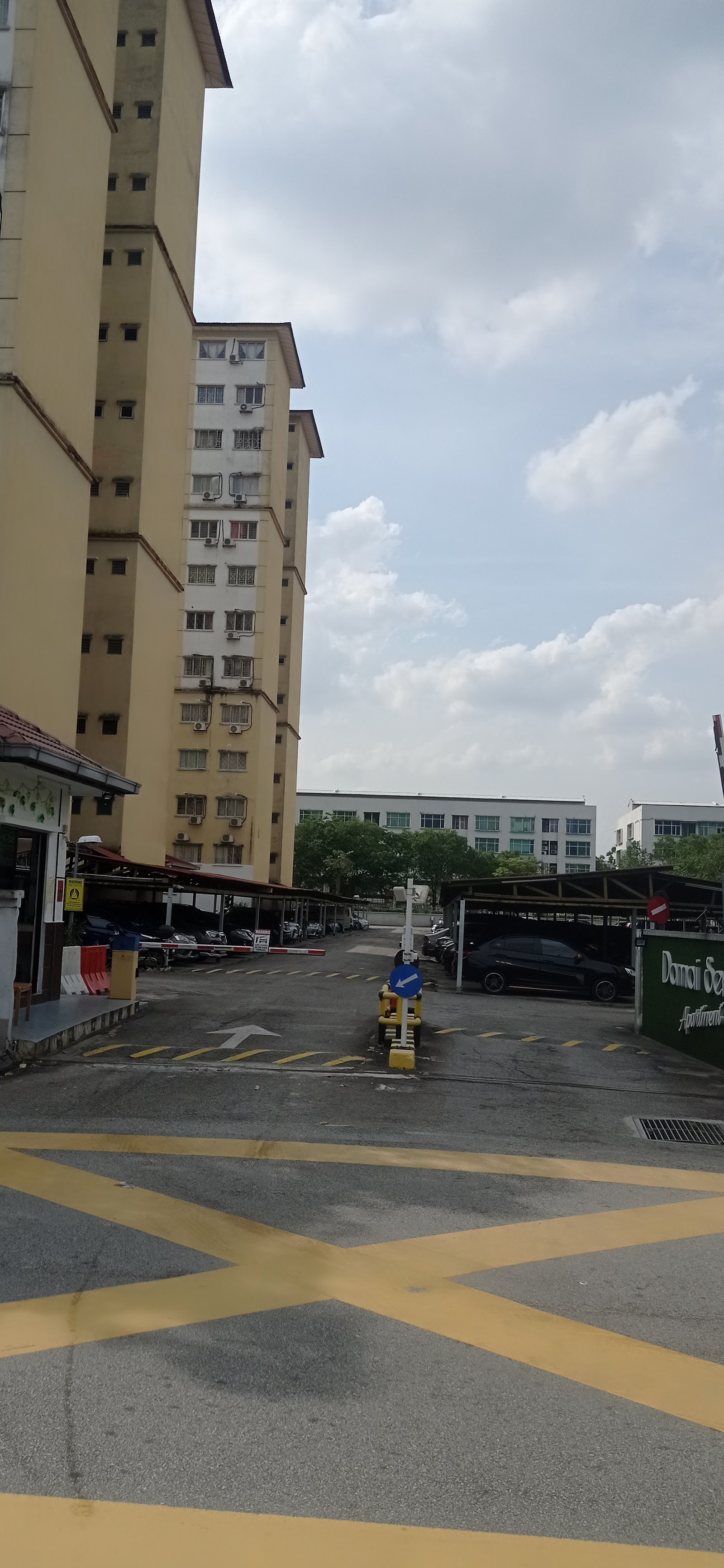 Damai Senja Apartment gallery image 3