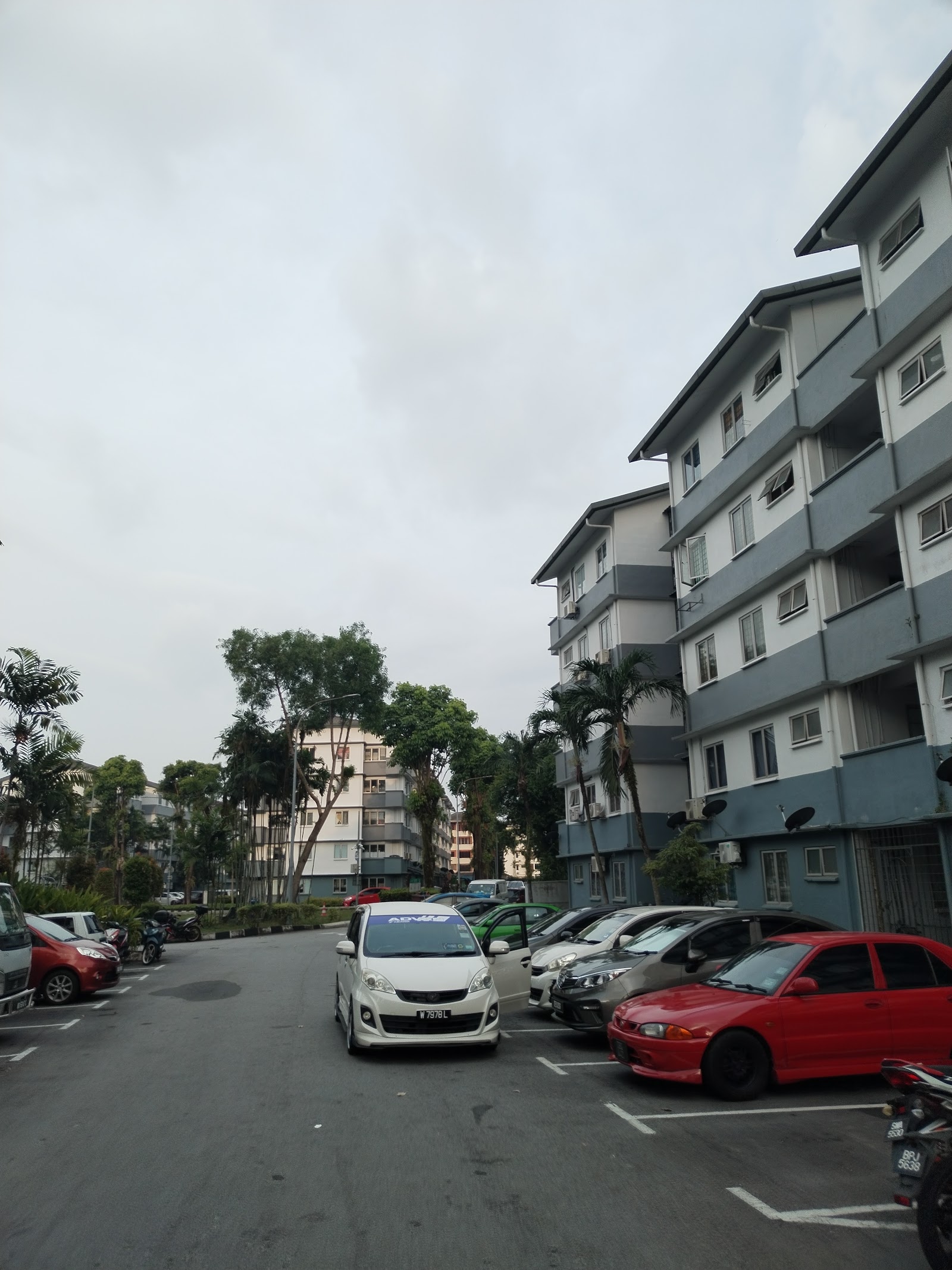 Sunway Villa Apartment gallery image 2