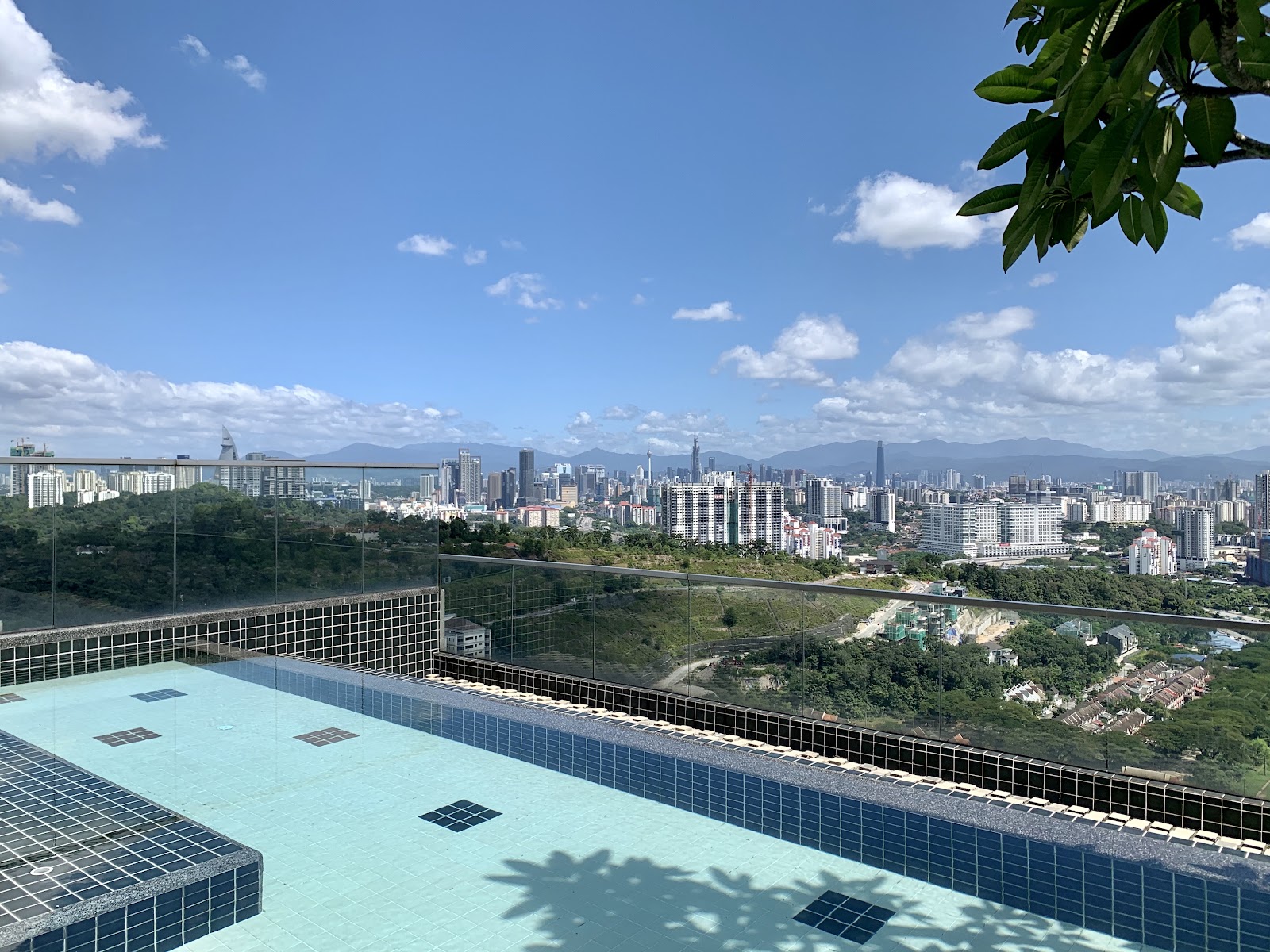 Petalz Residences by EXSIM gallery image 2