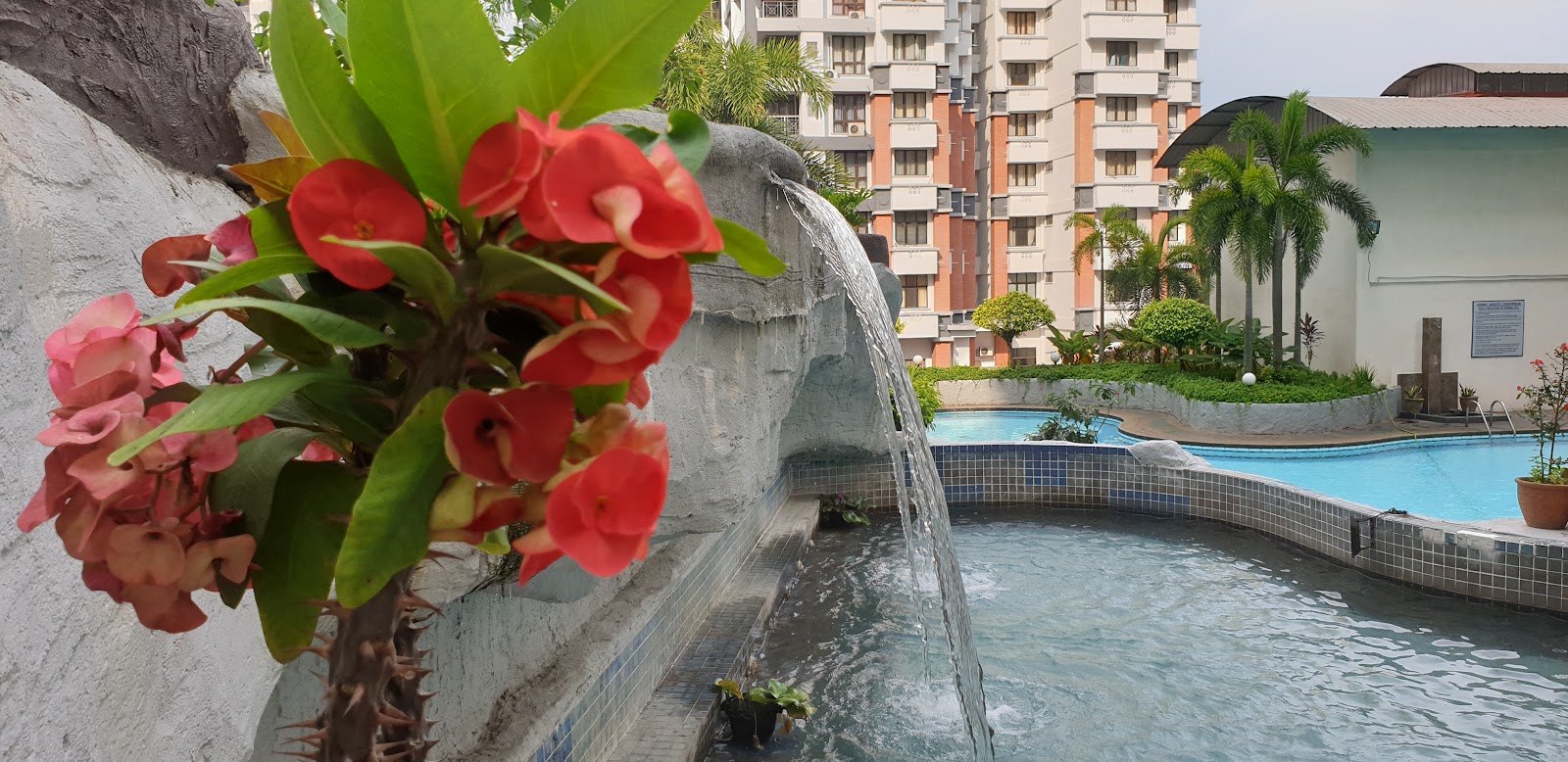 Gurney Heights Condominium Block C & D gallery image 4