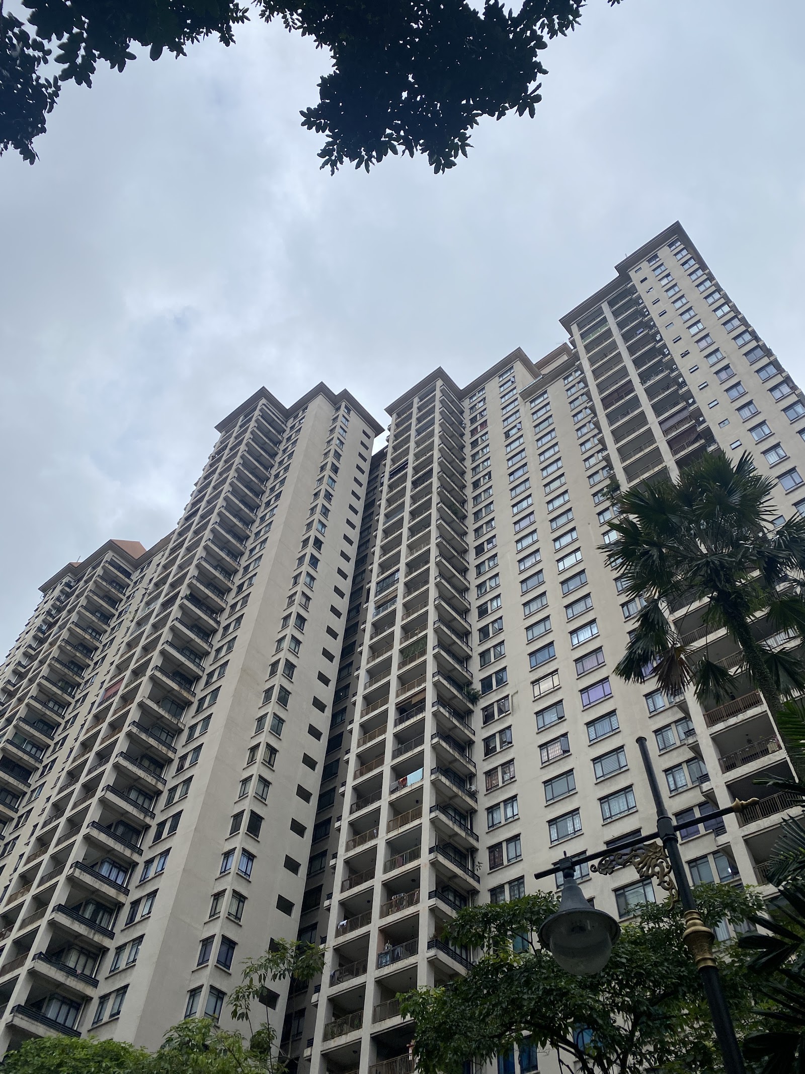 Royal Domain Condominium gallery image 2
