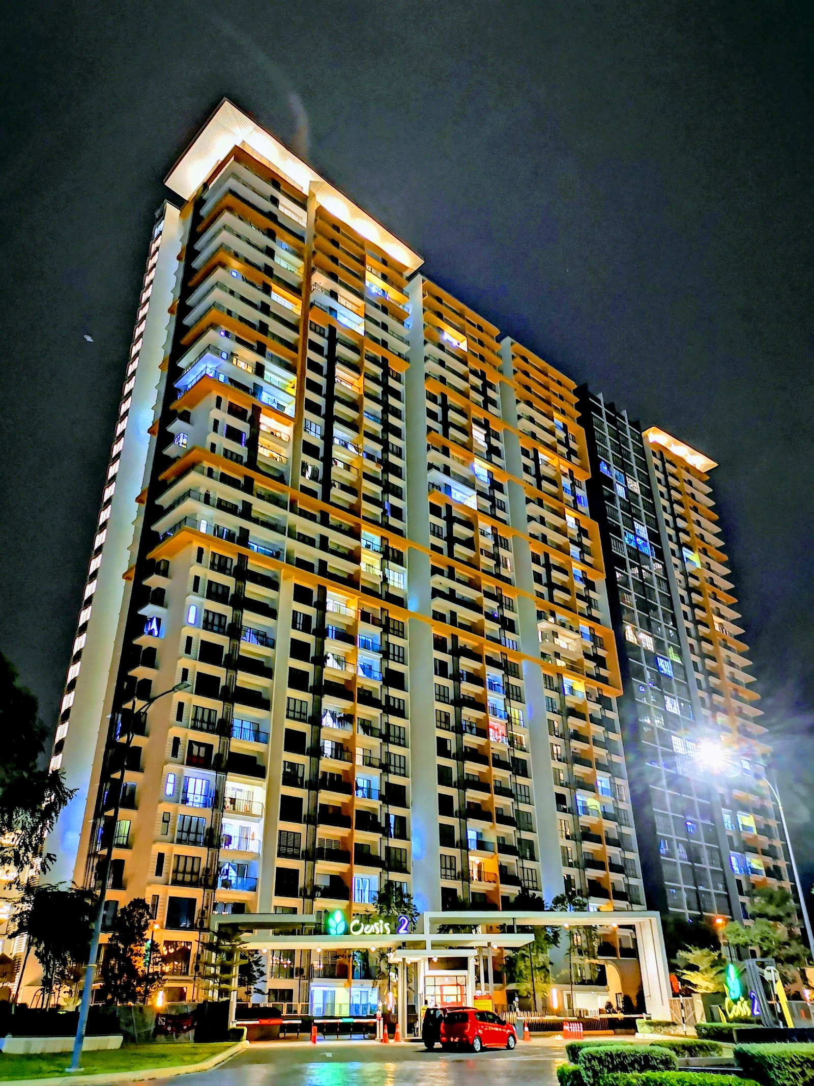 Oasis 2 Residence gallery image 3