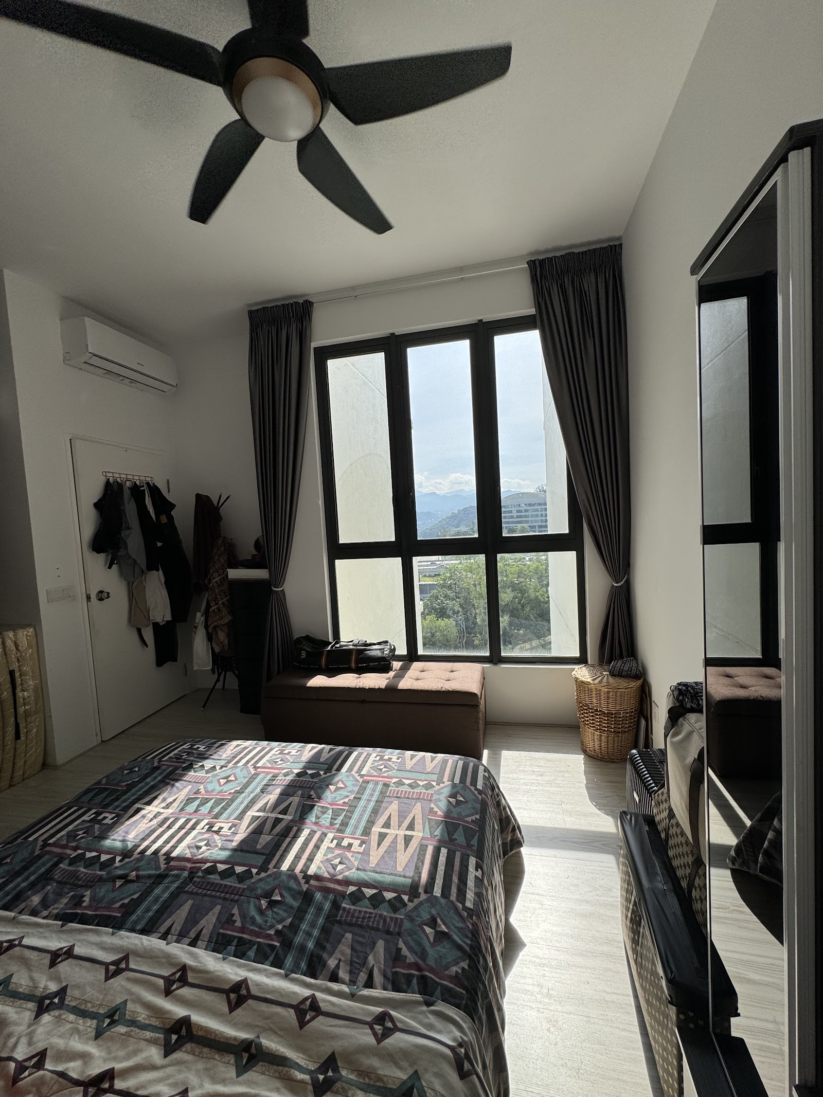 Fera Residence gallery image 3