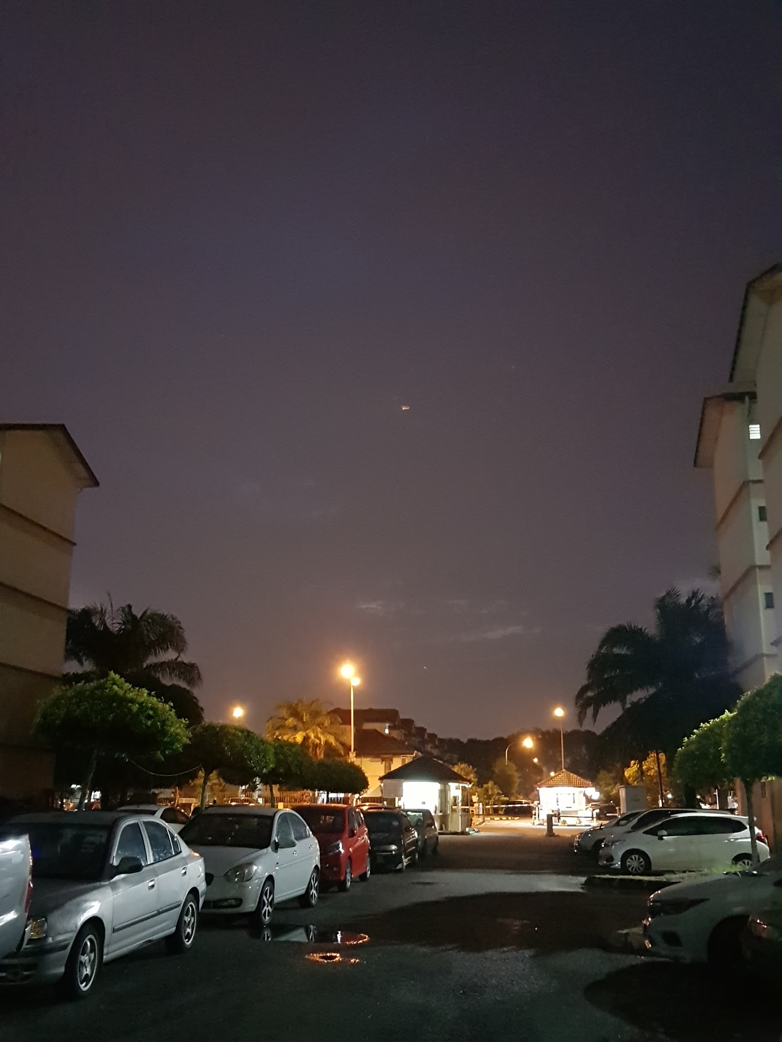 Tropika Apartments gallery image 4