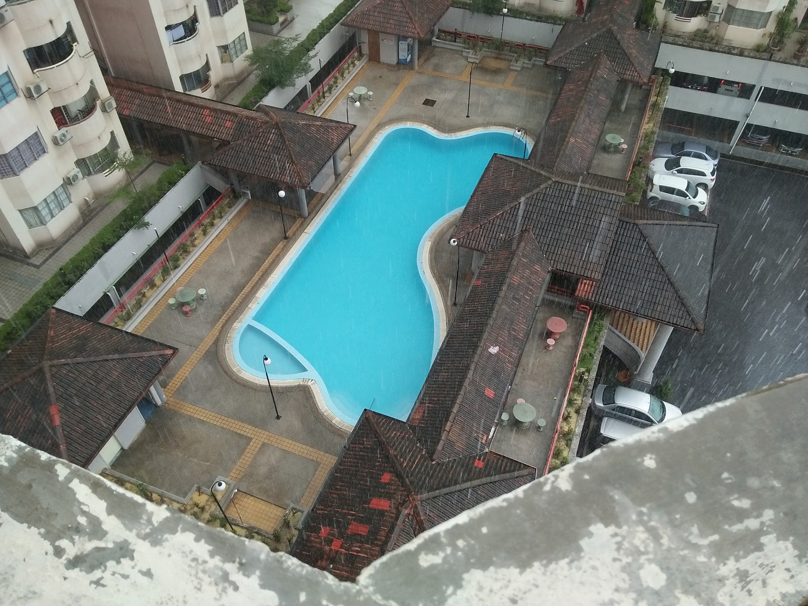 BAM Villa Condominium gallery image 2