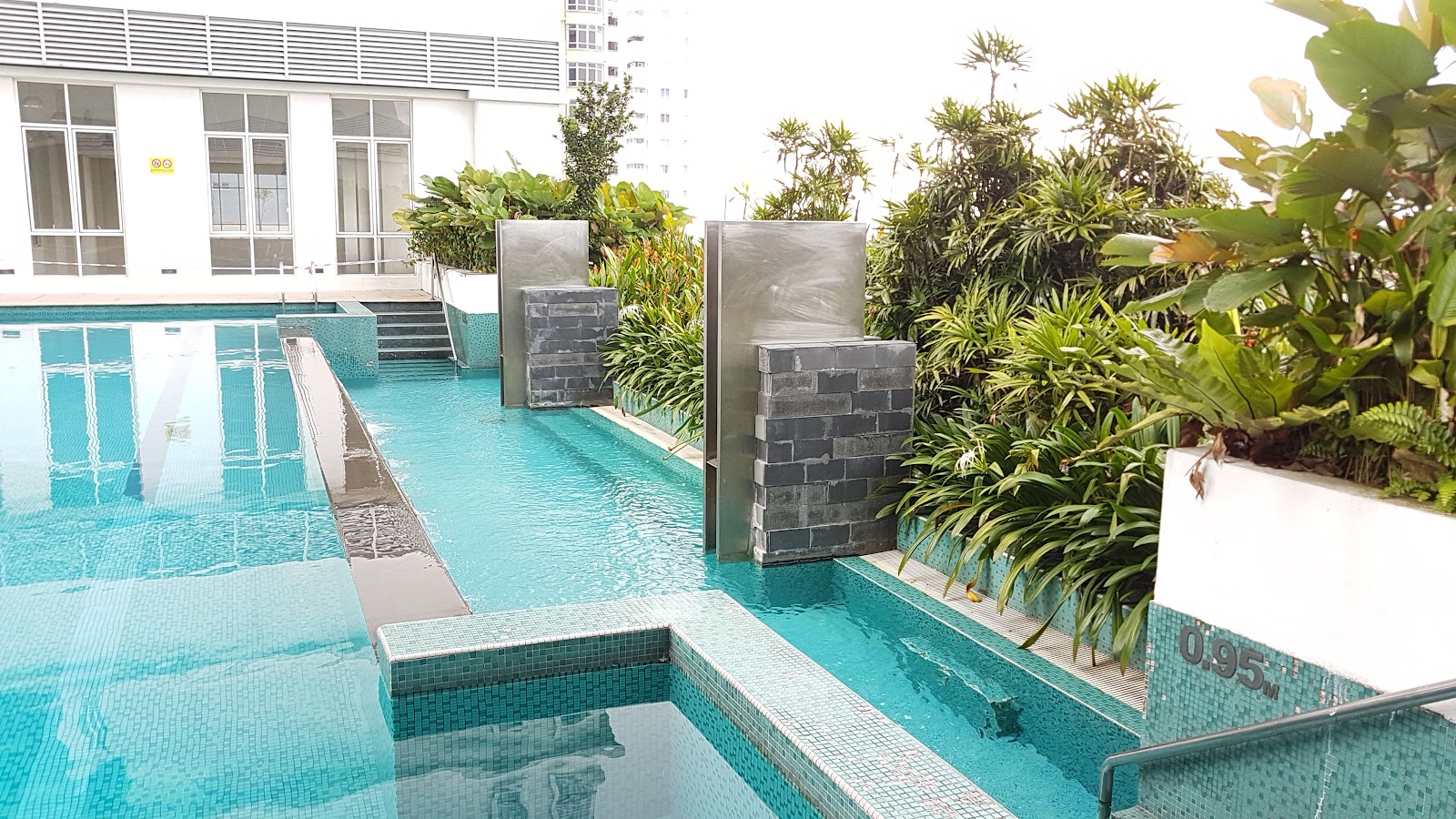 Endah Promenade Condominium gallery image 3