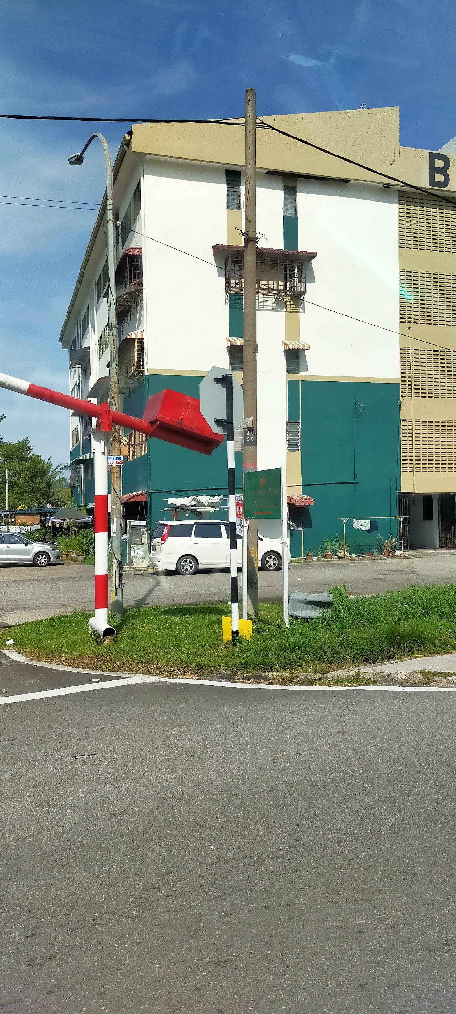 Flat Serdang Raya 1 gallery image 4