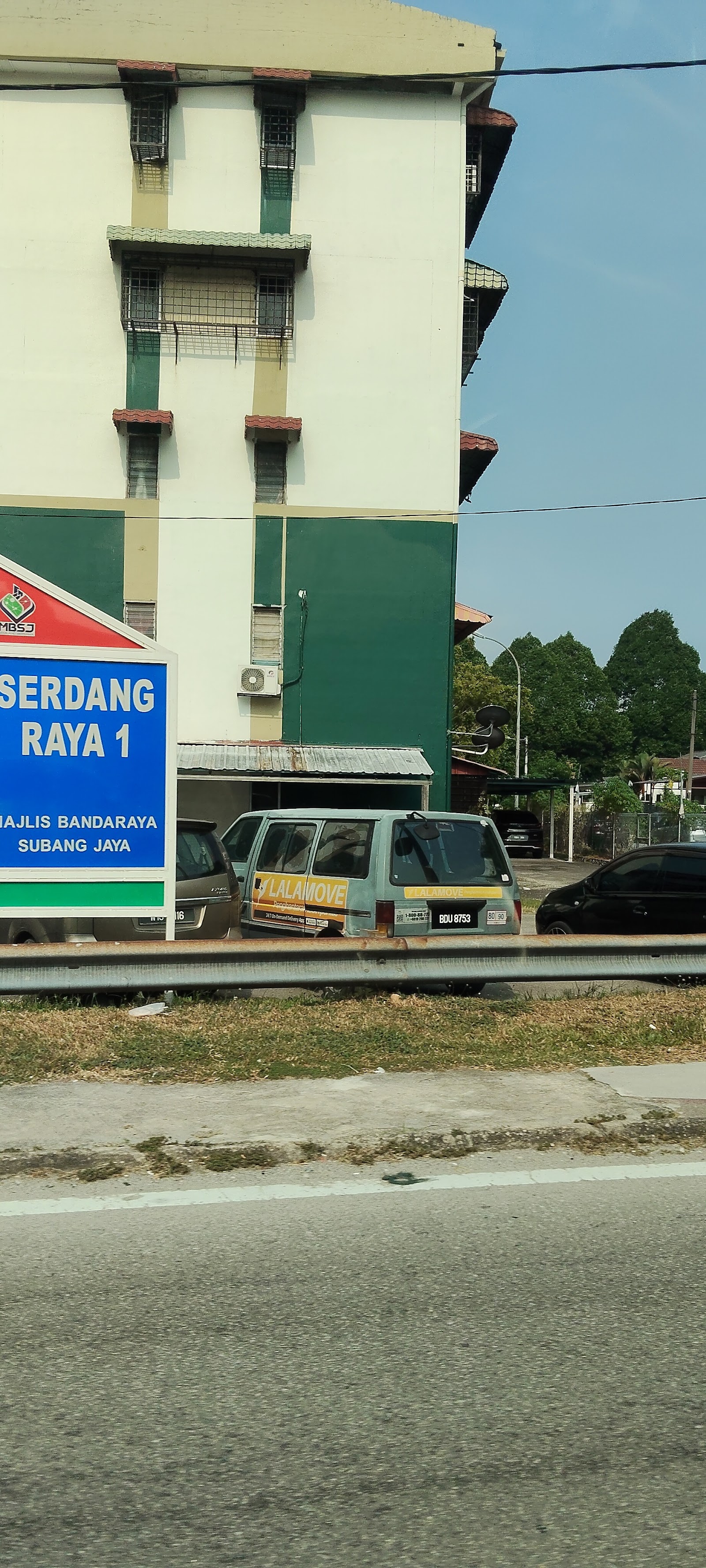 Flat Serdang Raya 1 gallery image 2