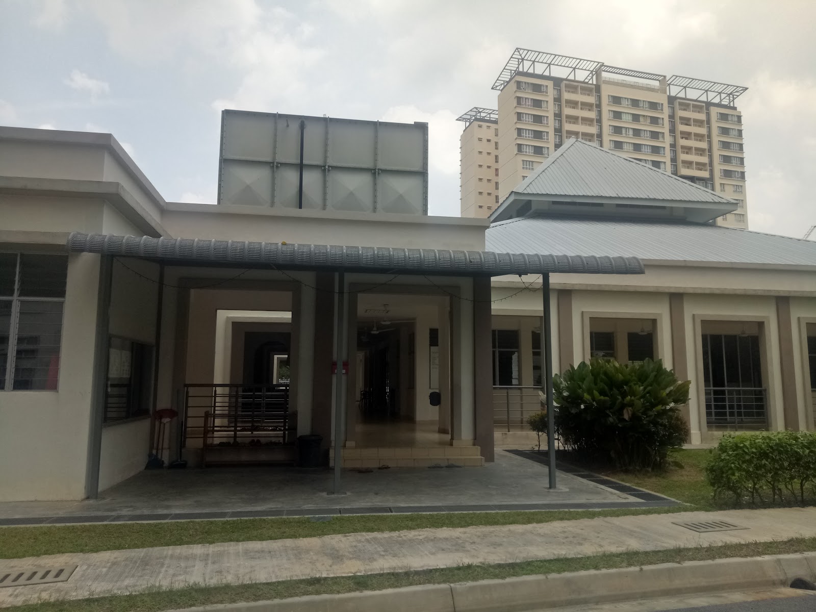 Kompleks Kediaman Kakitangan Awam Jalan Cochrane gallery image 4