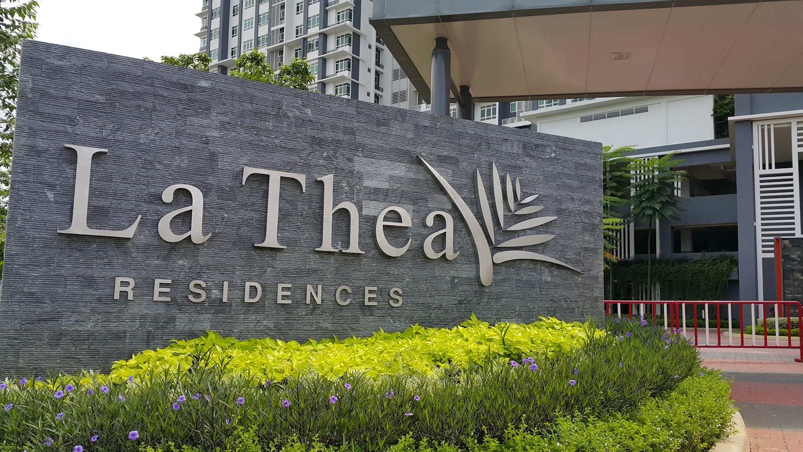 La Thea Residences Condominium gallery image 4