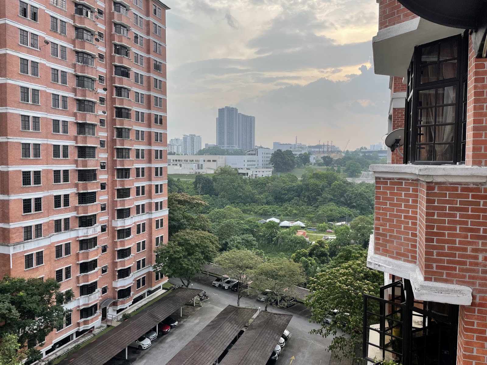 Putra Indah Condominium gallery image 3