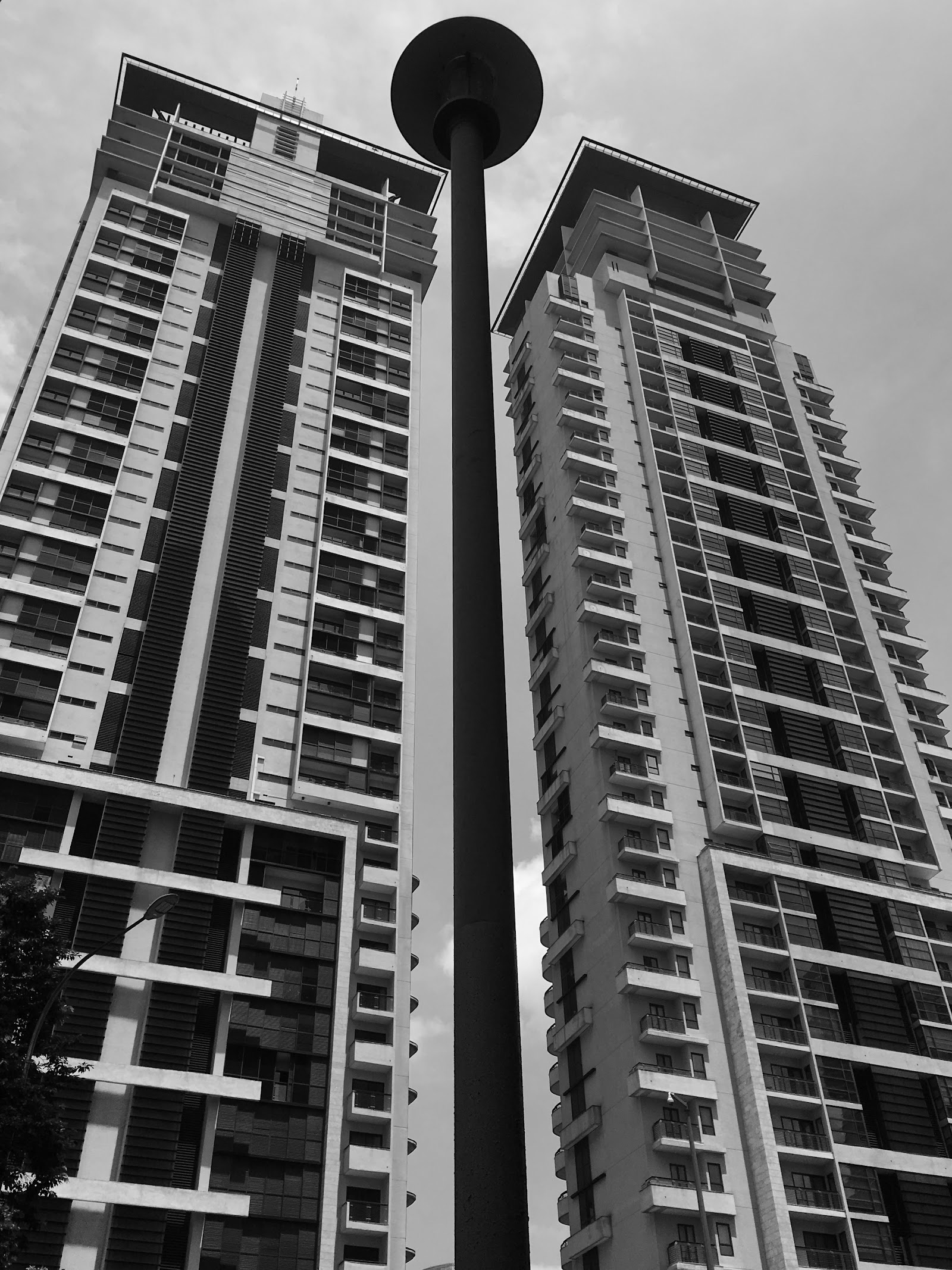 Stonor Park Condominium gallery image 3