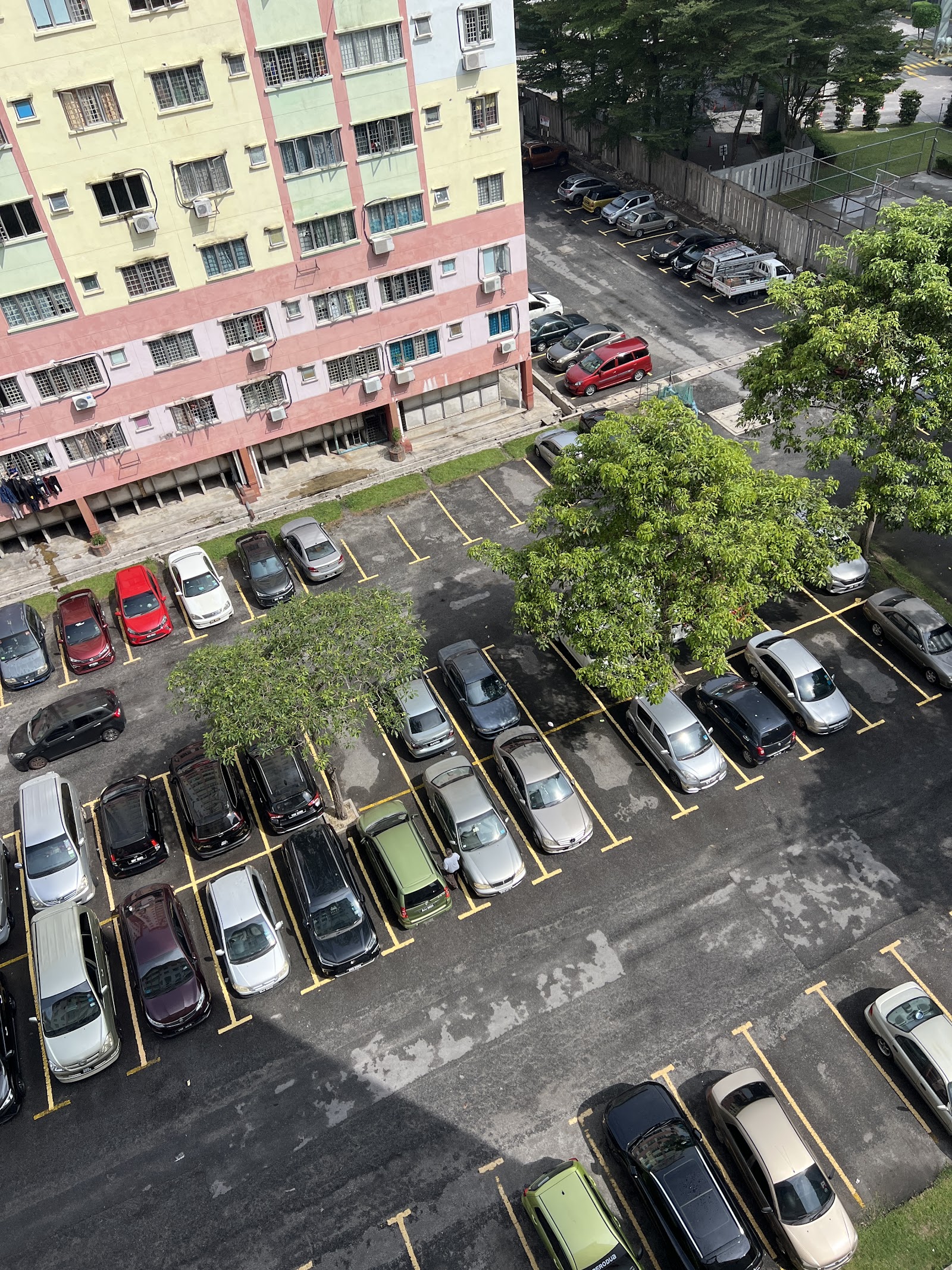 Apartment meranti gallery image 4