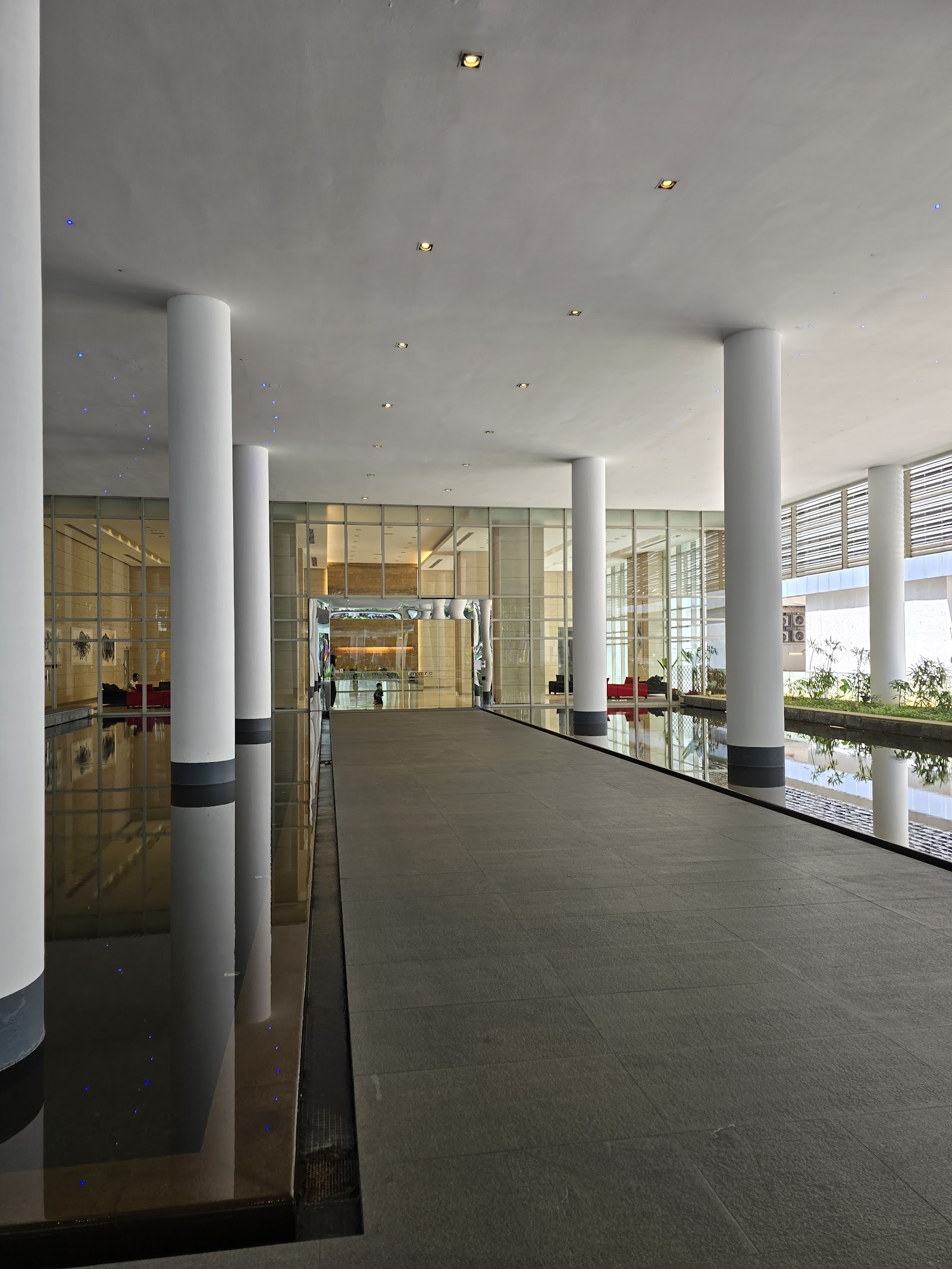 Marc Residence gallery image 2