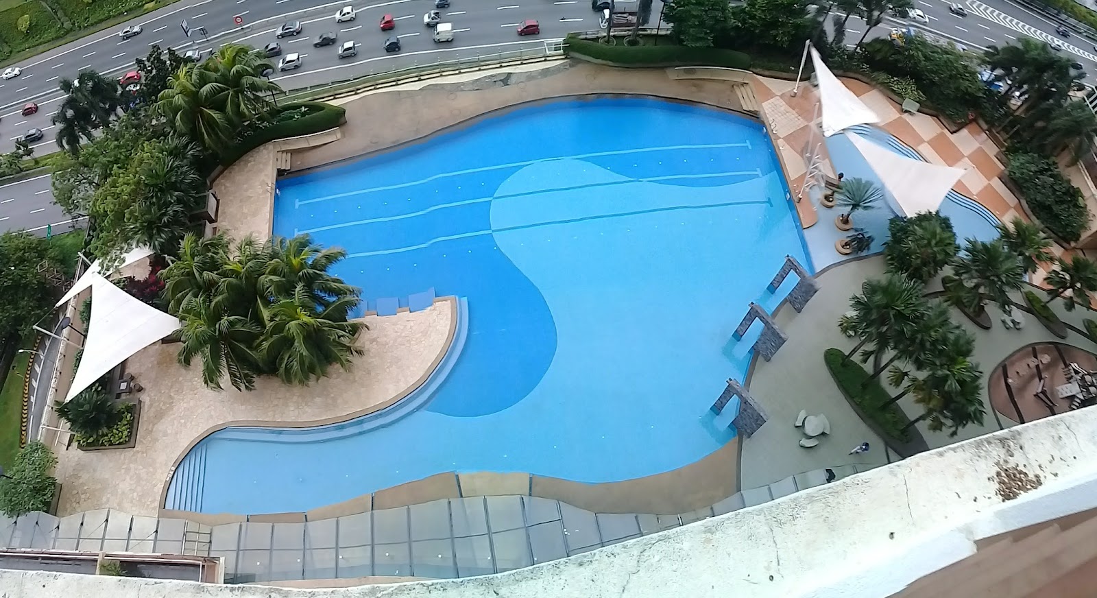 Impian Meridian Condominium gallery image 2
