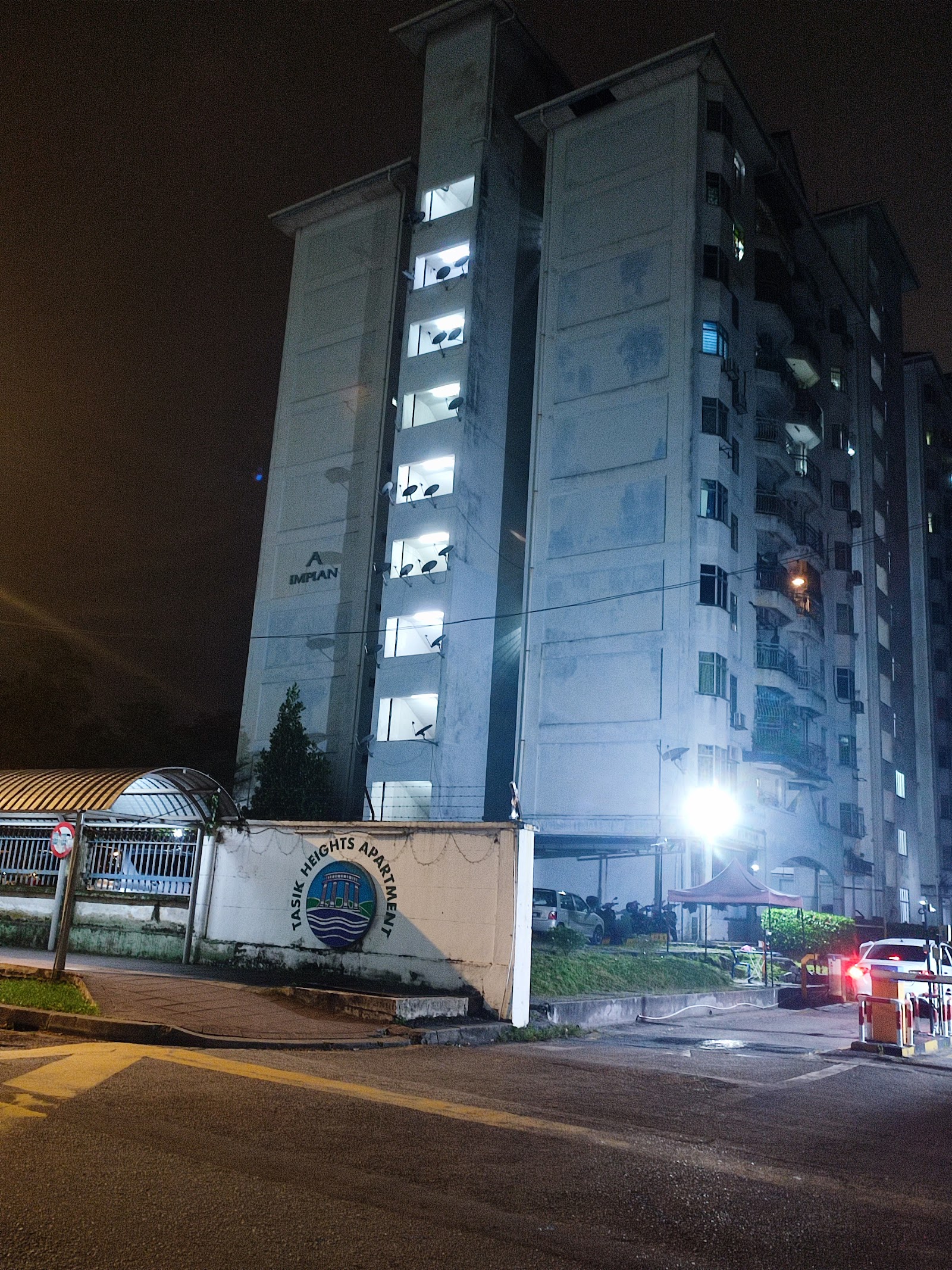 Tasik Heights Apartment gallery image 4