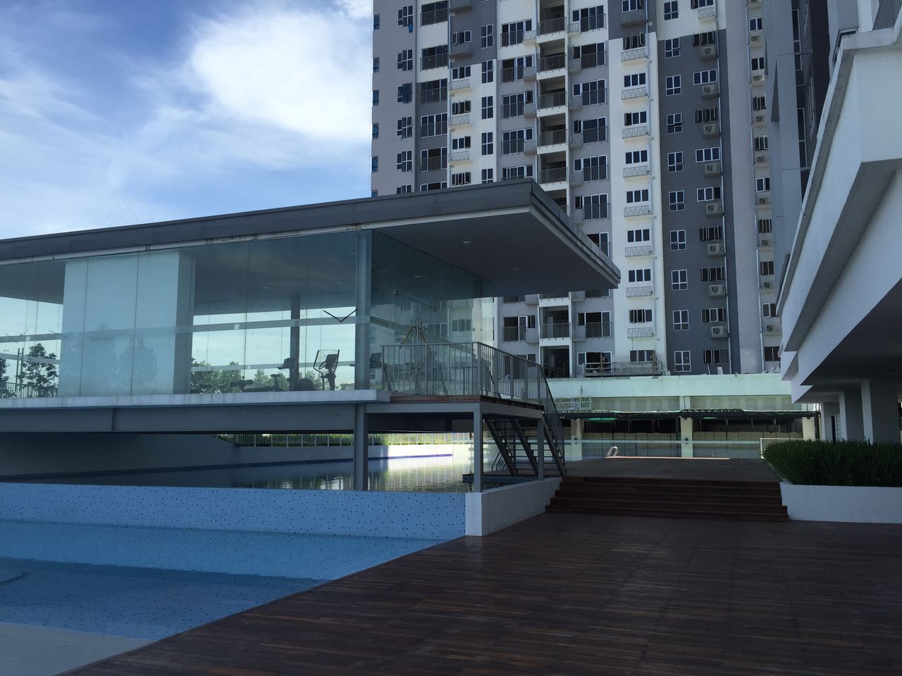 The Wharf Residence gallery image 3