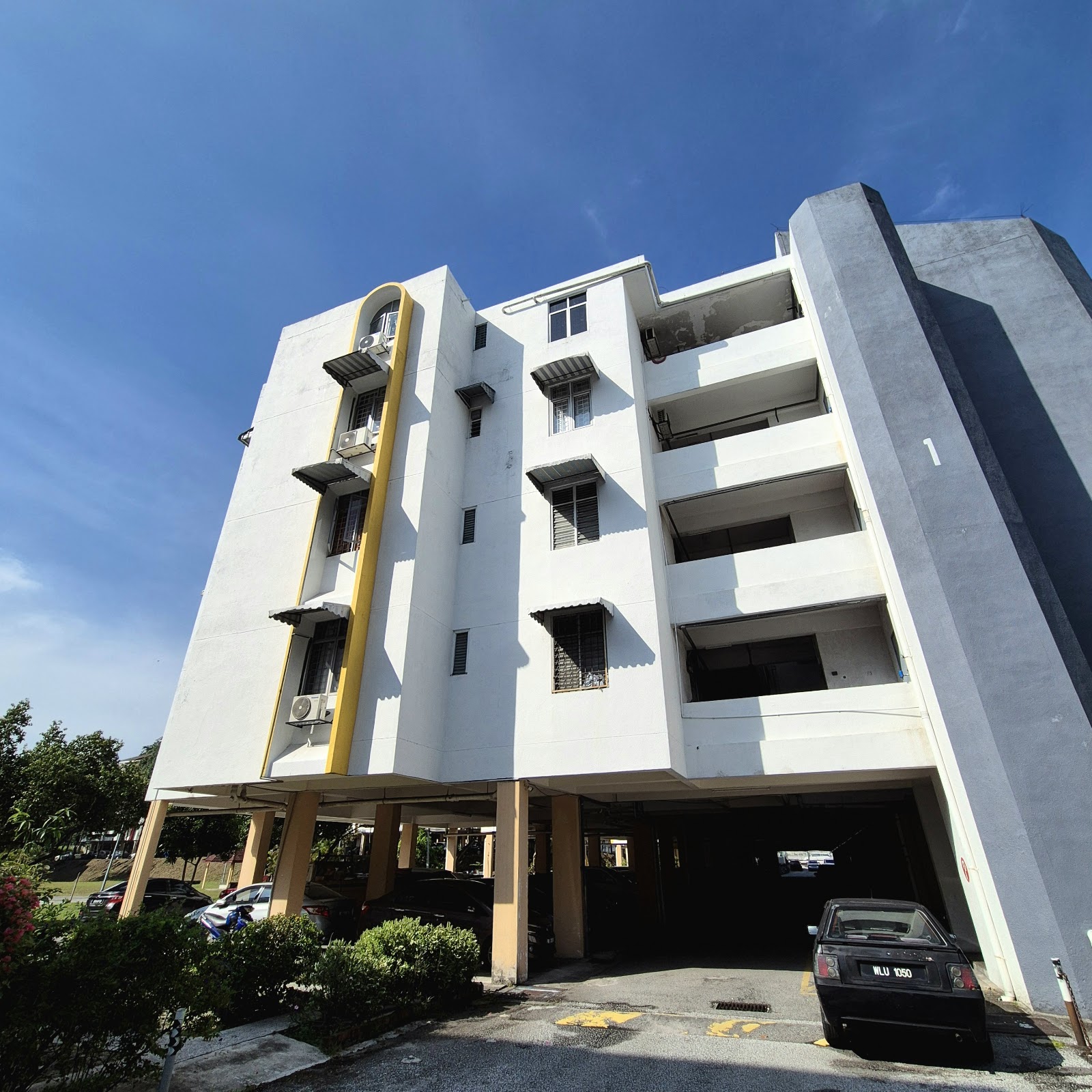 Arena Shamelin Apartment gallery image 2