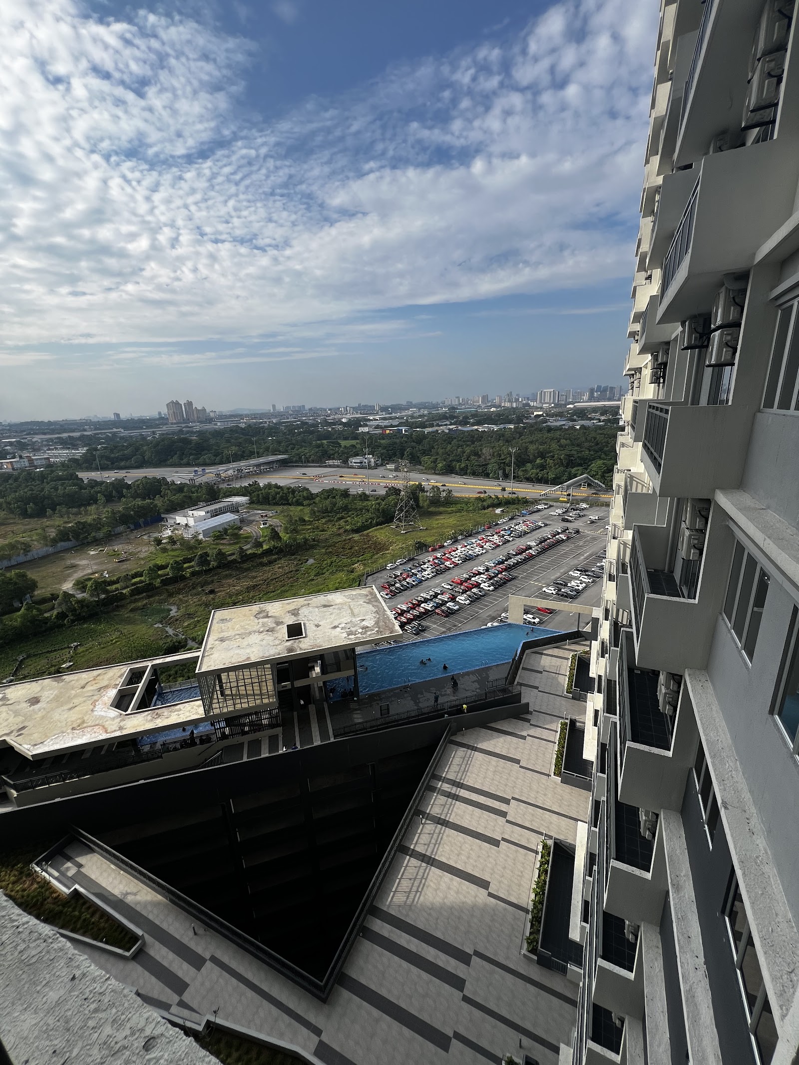 D'Ruby Residences gallery image 2