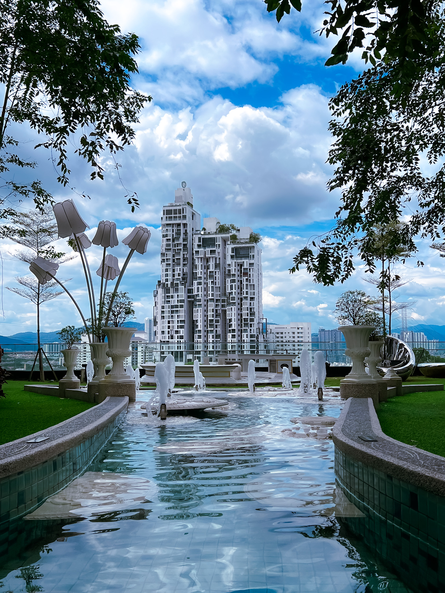 Icon Residence Mont Kiara gallery image 3