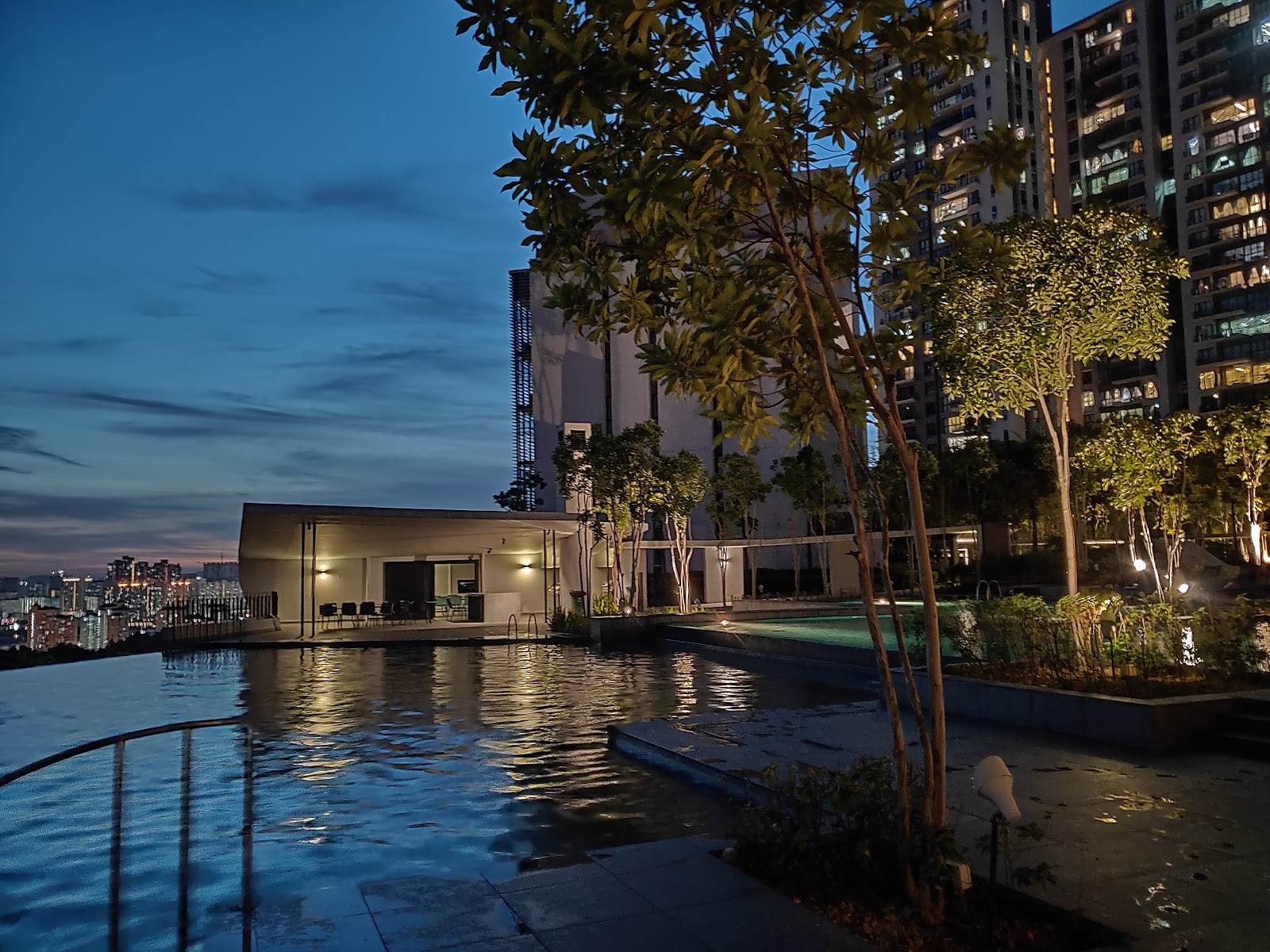 Seri Riana Residence gallery image 4
