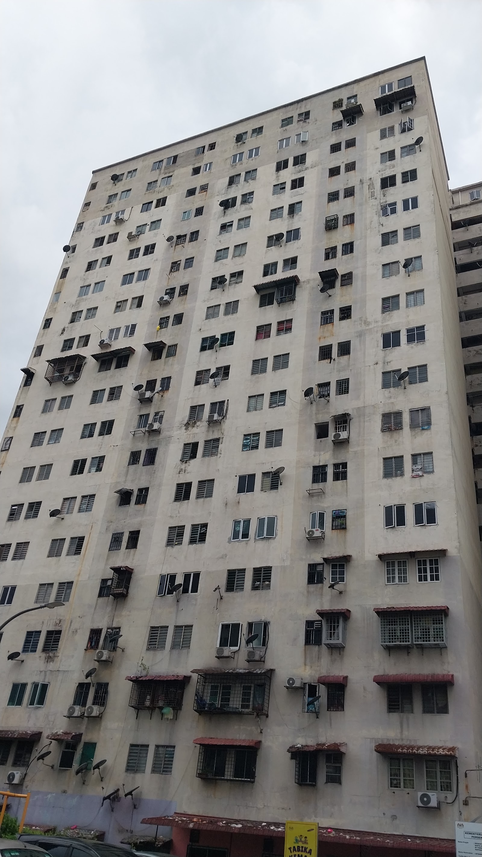 Apartment Permata Fadason (Block E) gallery image 2