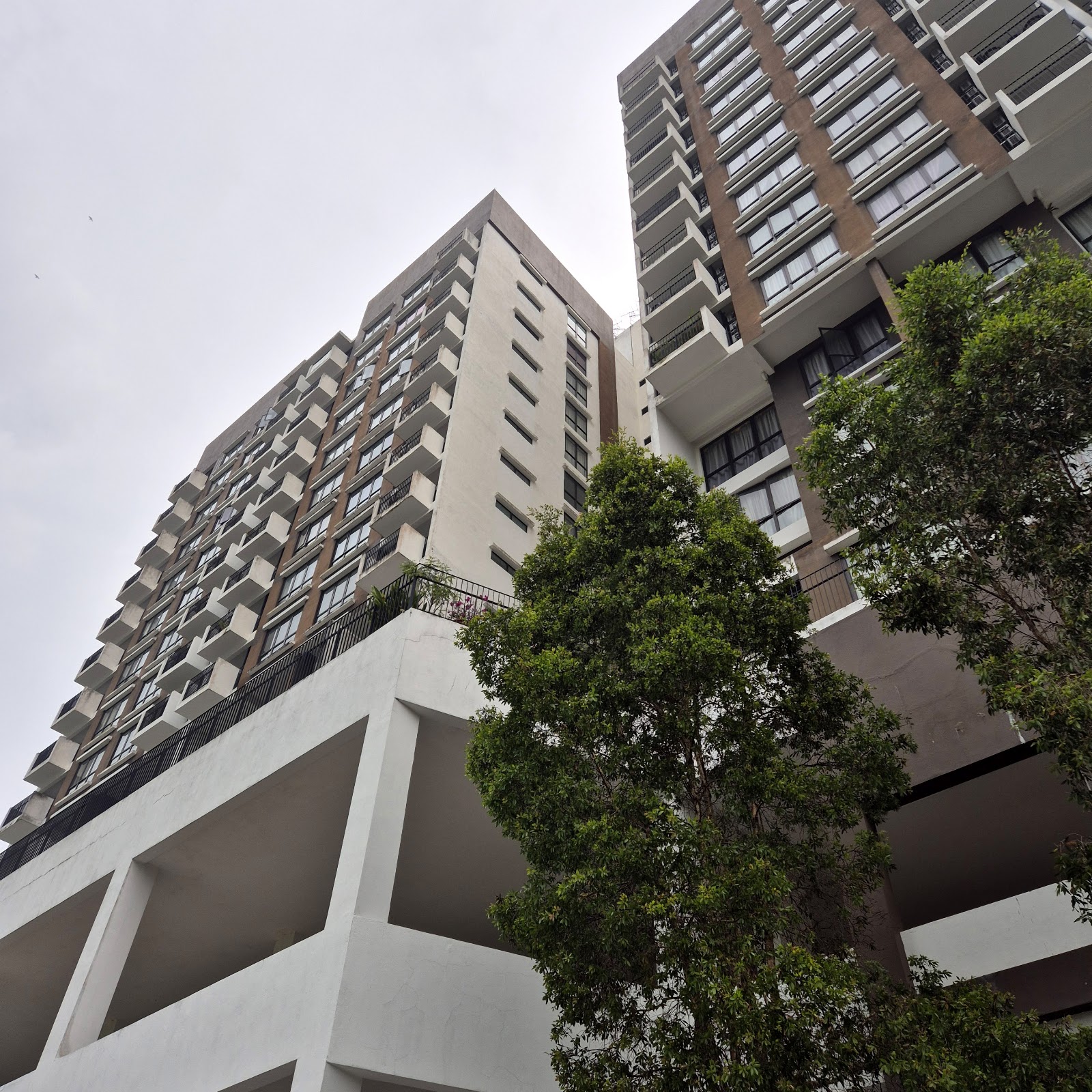 Nadayu62 Condominium gallery image 3