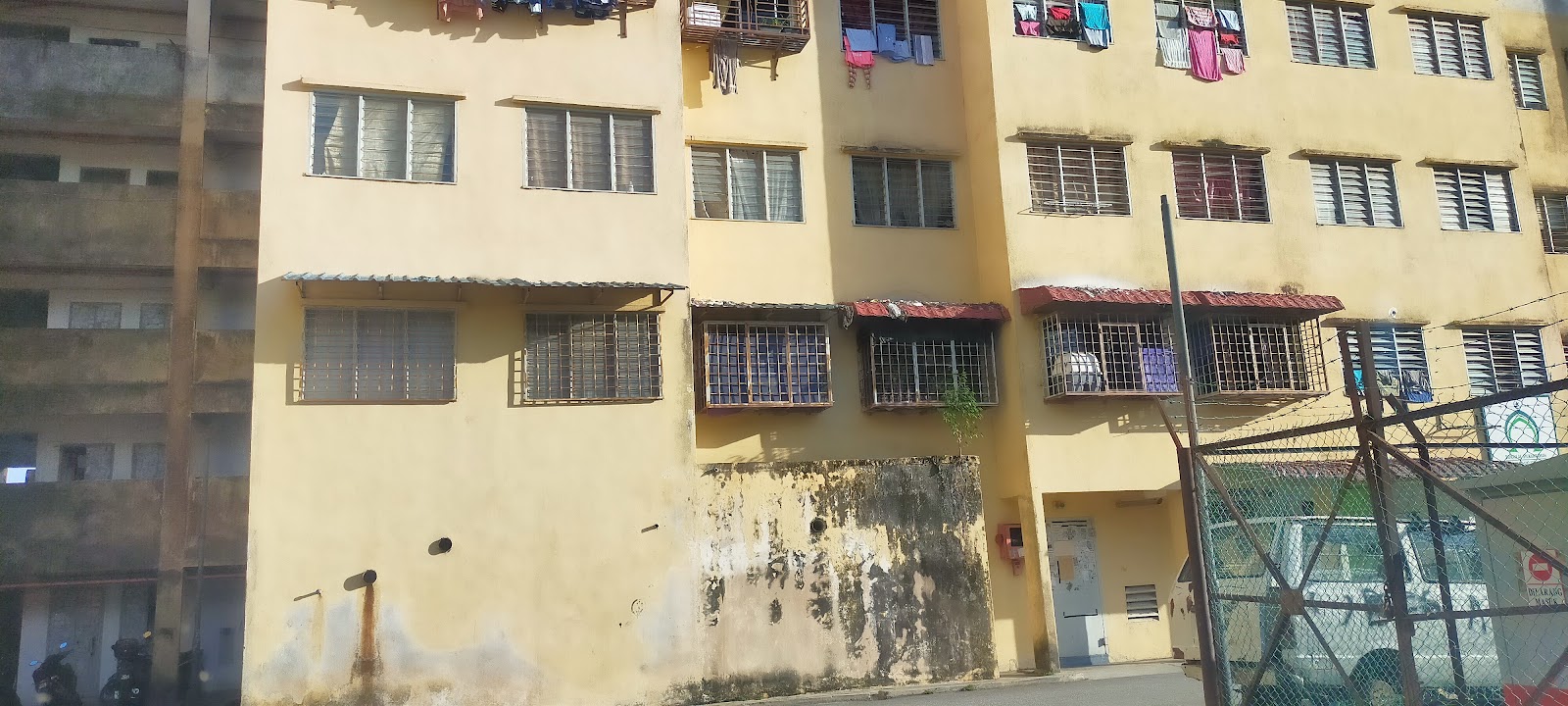 Ruselia Apartment gallery image 2