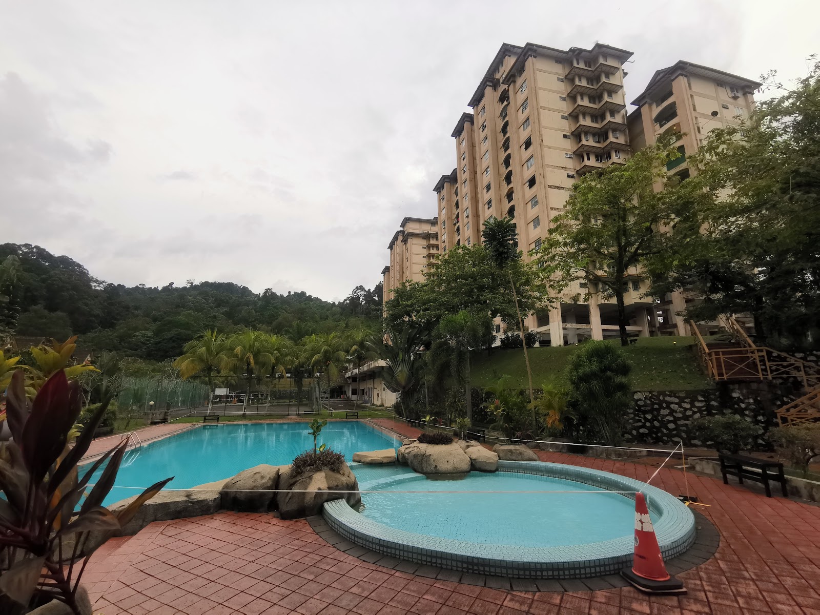 Villa Duta Condominium gallery image 2