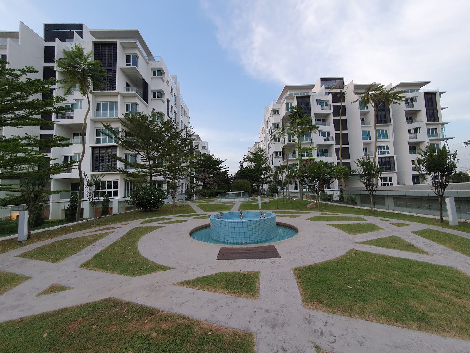 280 PARK HOMES gallery image 2