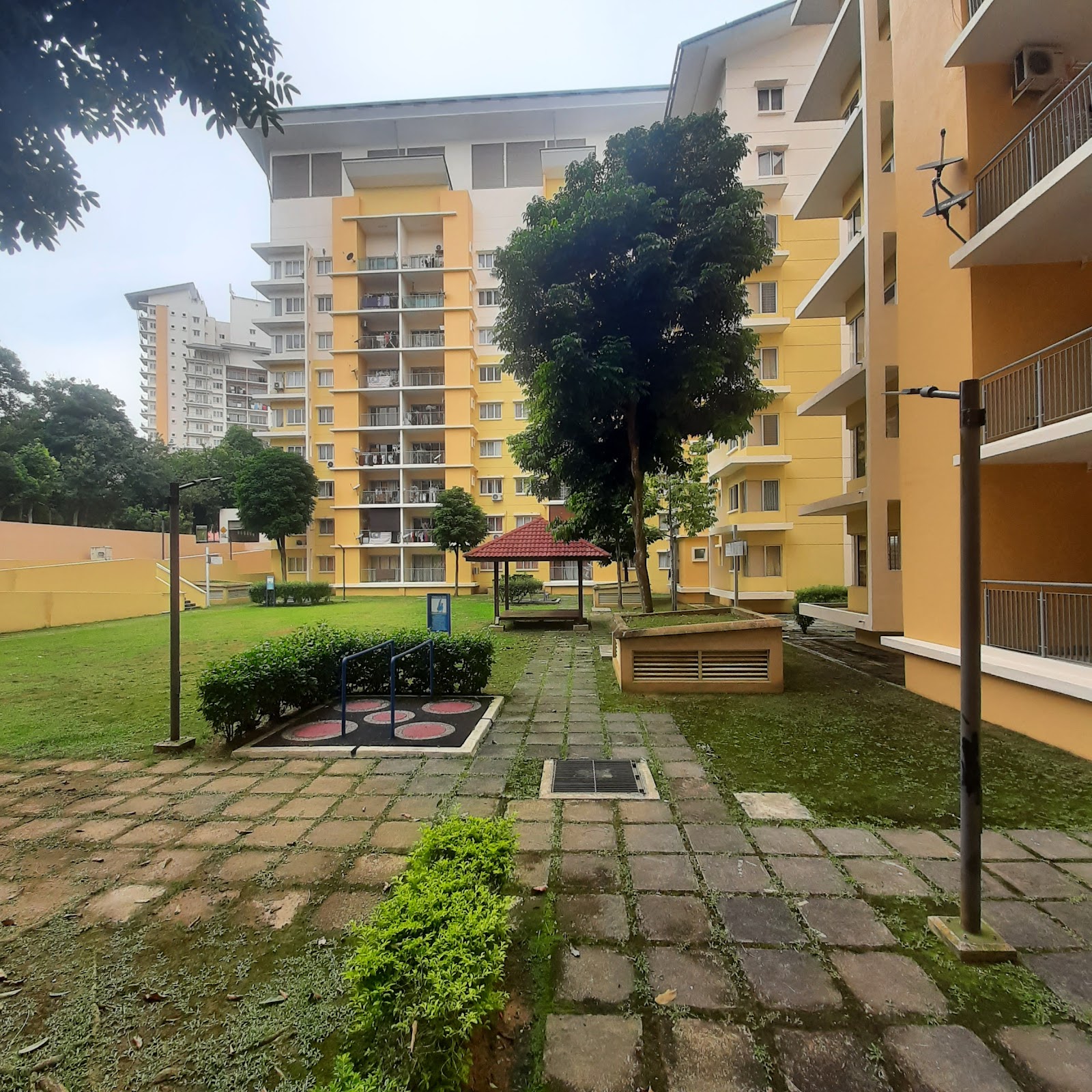 Apartment Fasa 18R12 gallery image 2