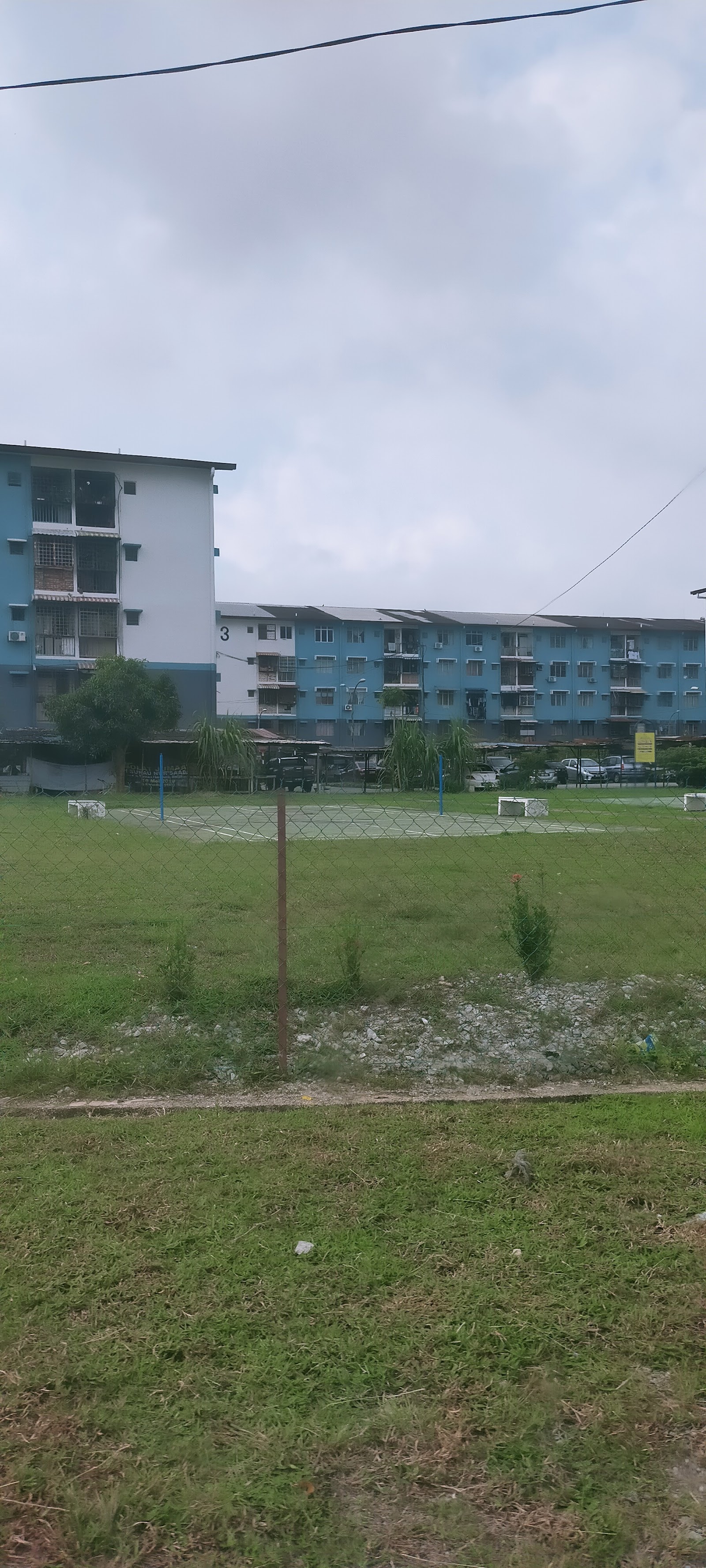 Blok 3 Flat Seri Serdang (Flat Ikan) gallery image 2