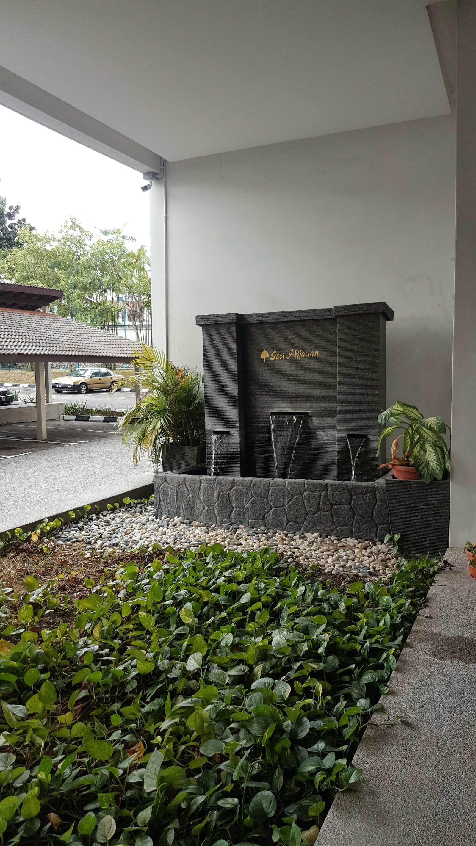Seri Hijauan Condominium gallery image 3
