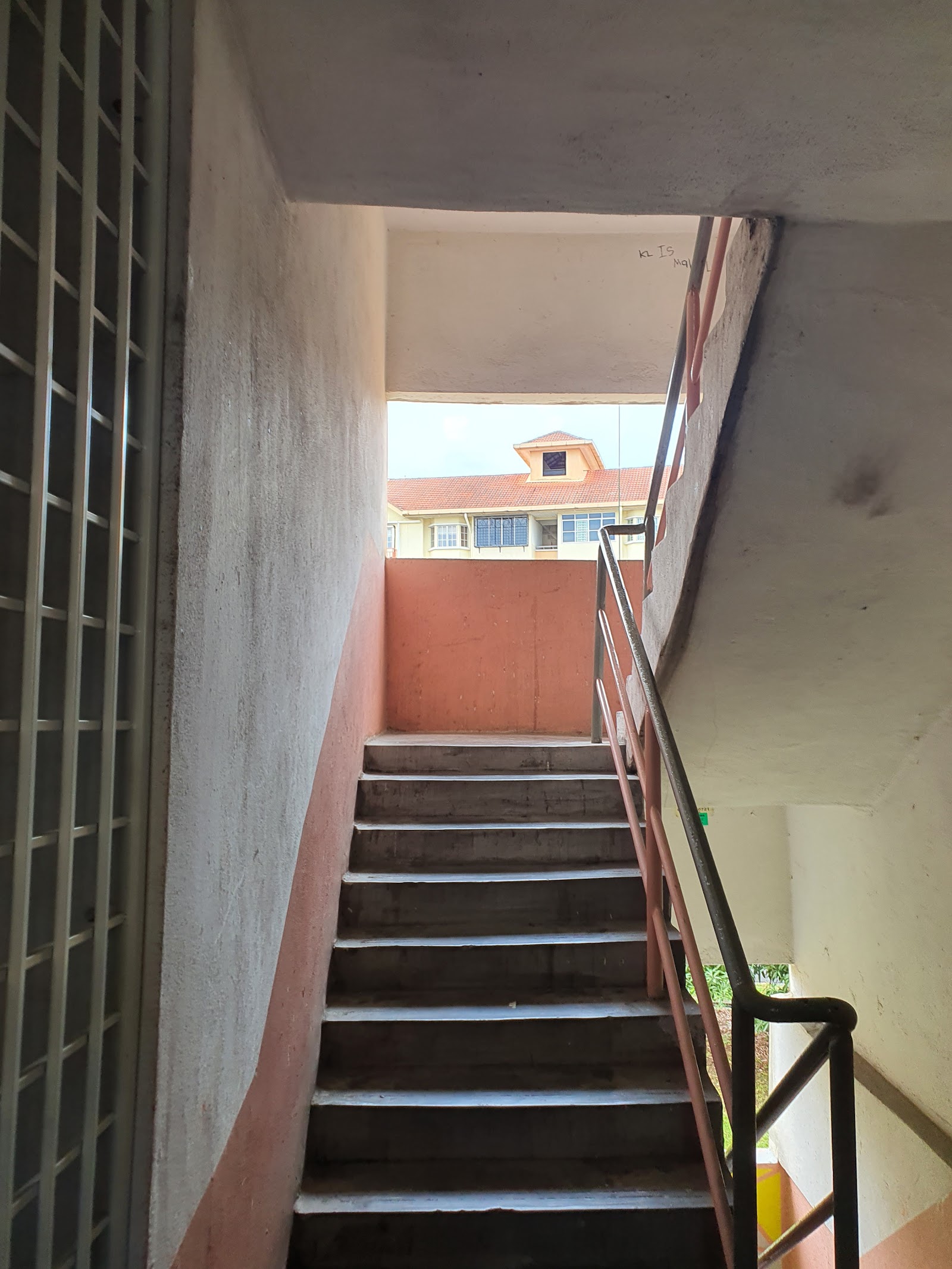Sri Tanjung Apartment Blok 11 gallery image 2