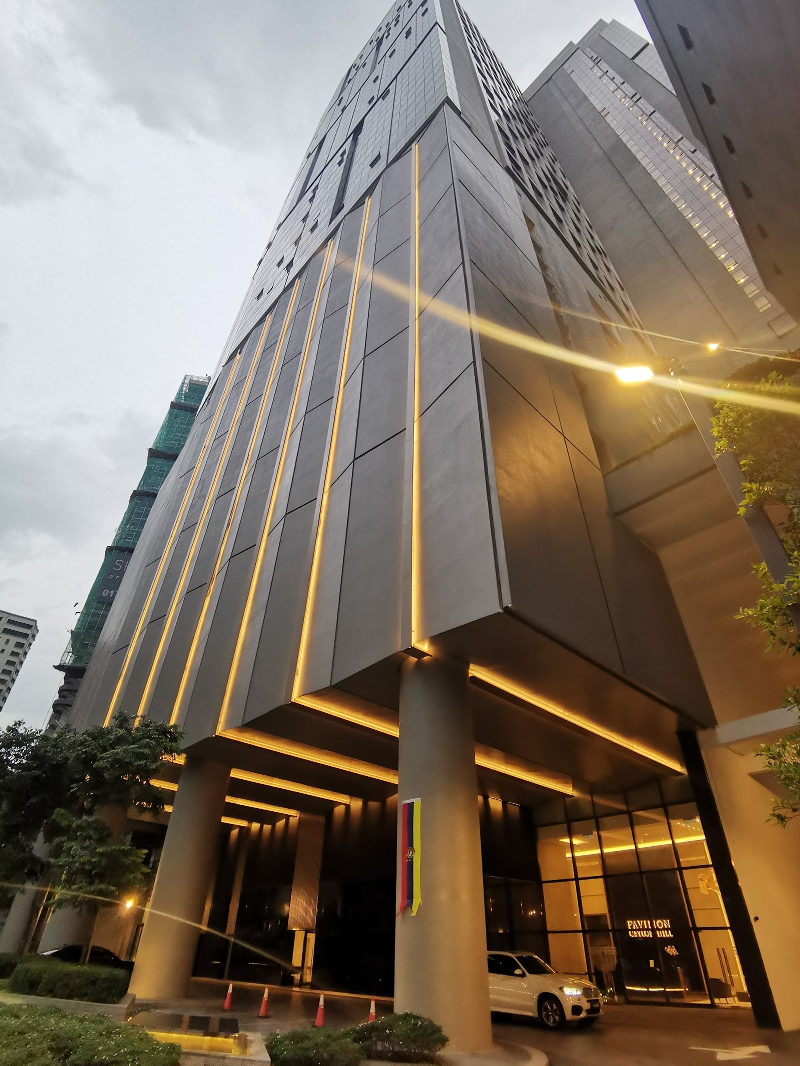 Pavilion Ceylon Hill Zone A gallery image 4