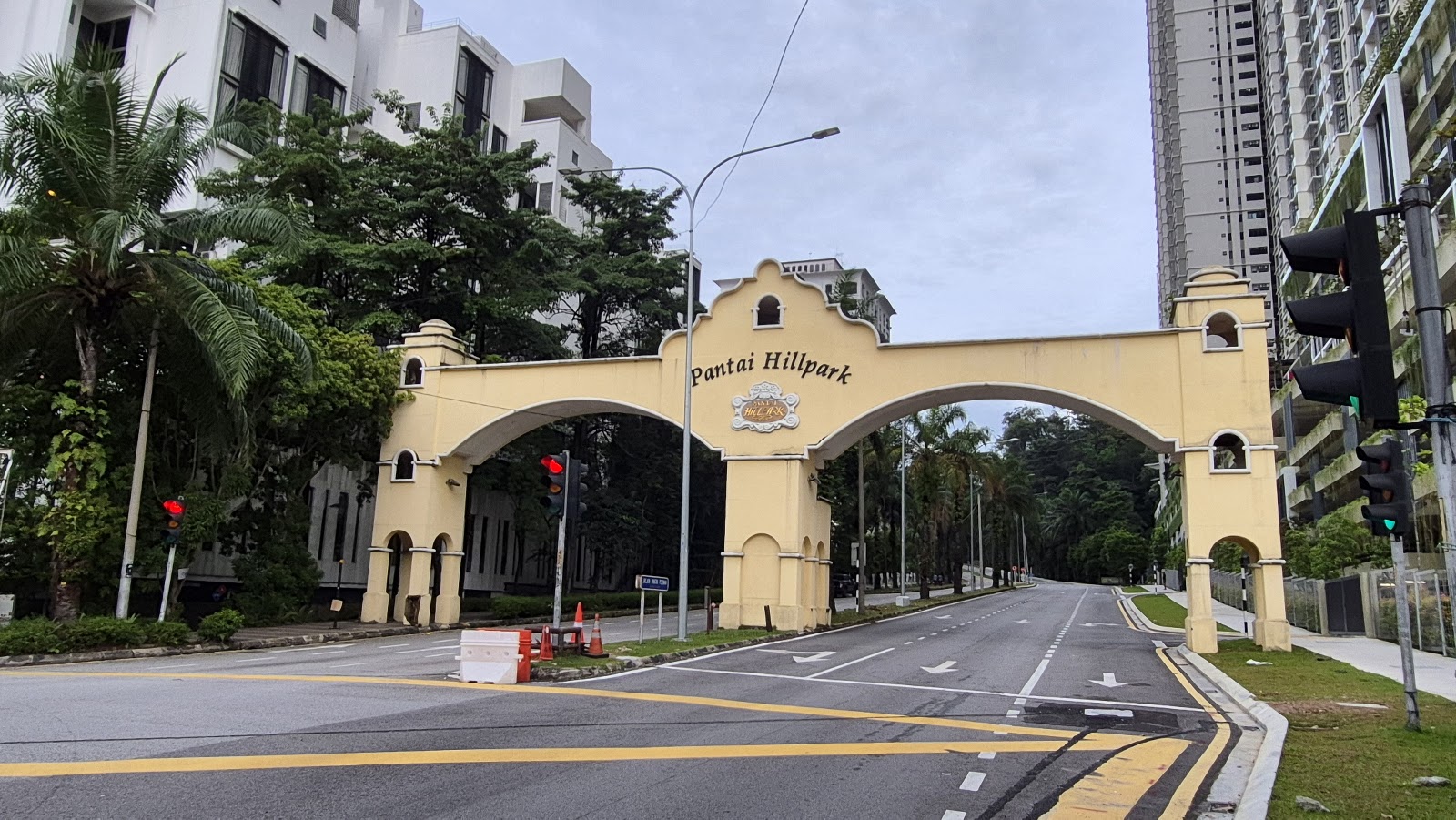 Centrio Pantai Hillpark gallery image 4