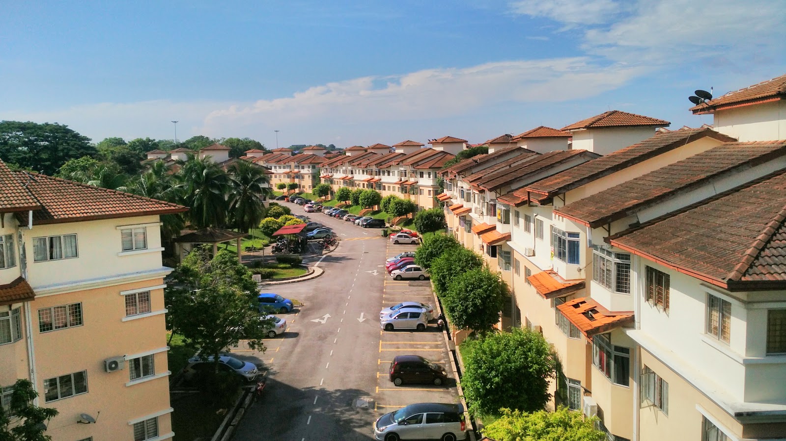 Vista Seri Putra Apartment gallery image 2