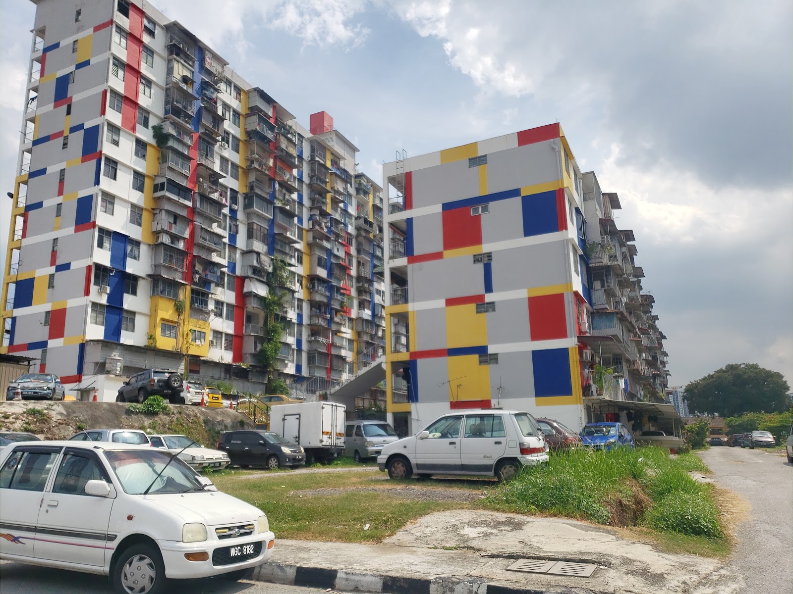 Blok 4 Flat Salak South Garden gallery image 2