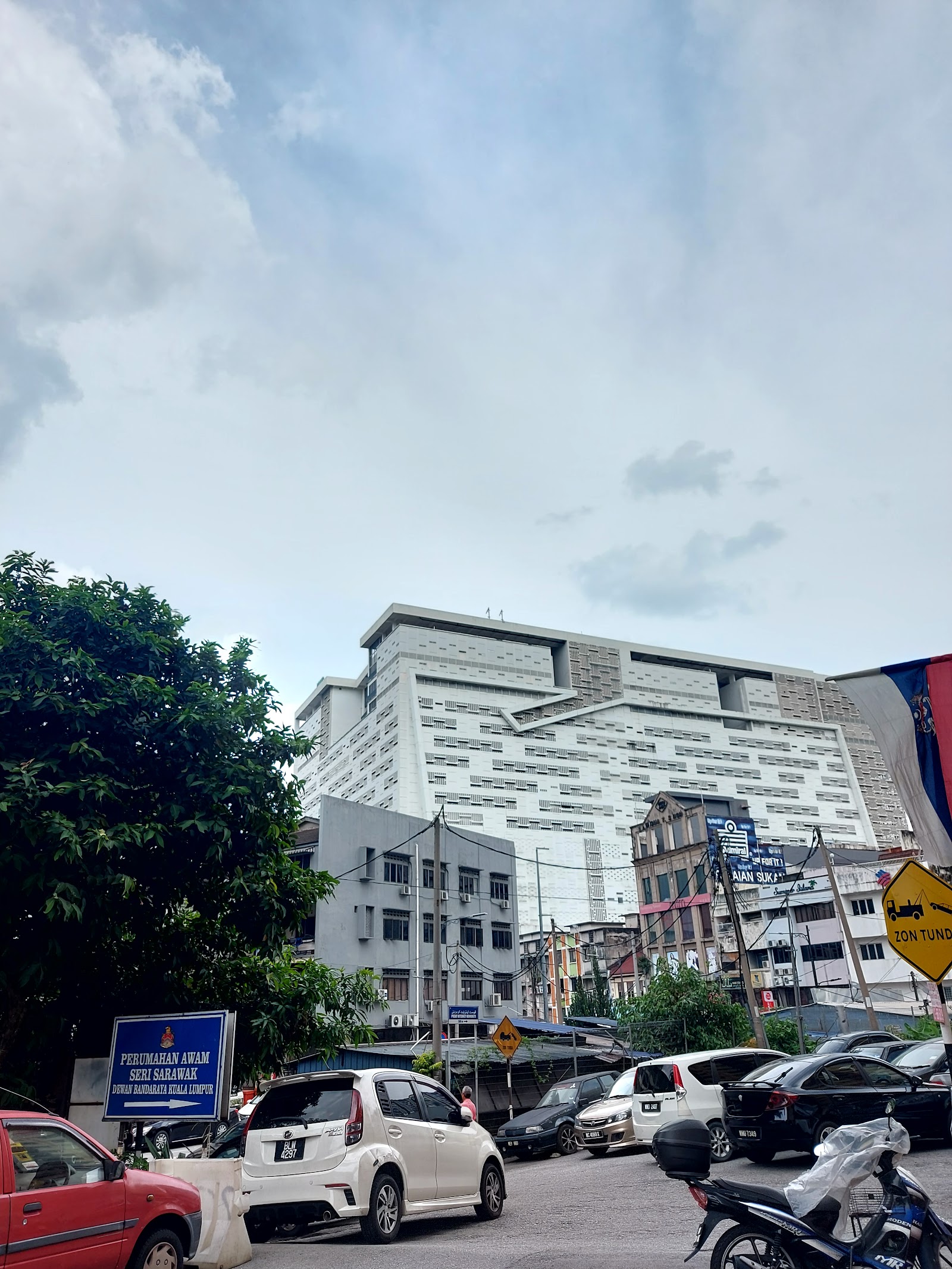 Flat Sri Sarawak Block C gallery image 2