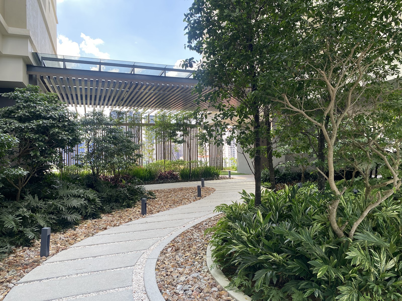 Laurel Residence gallery image 4