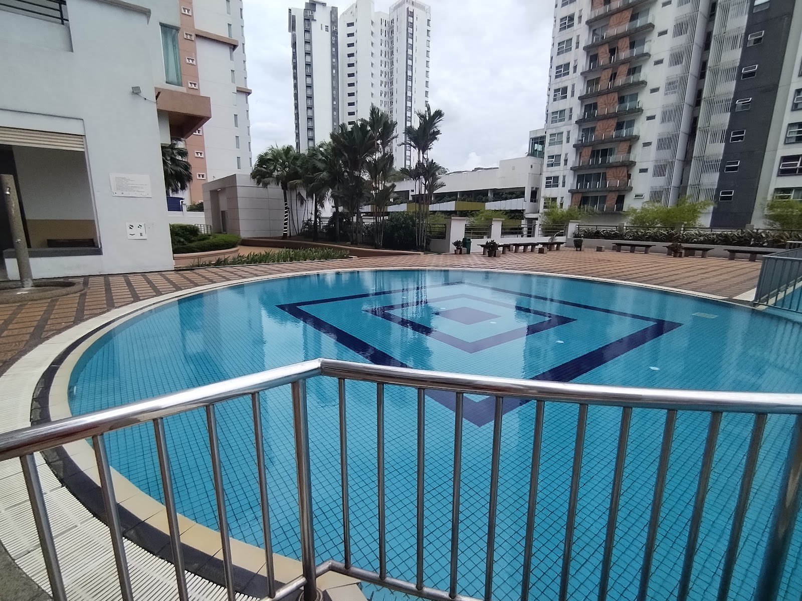Dynasty Garden Condominium gallery image 3