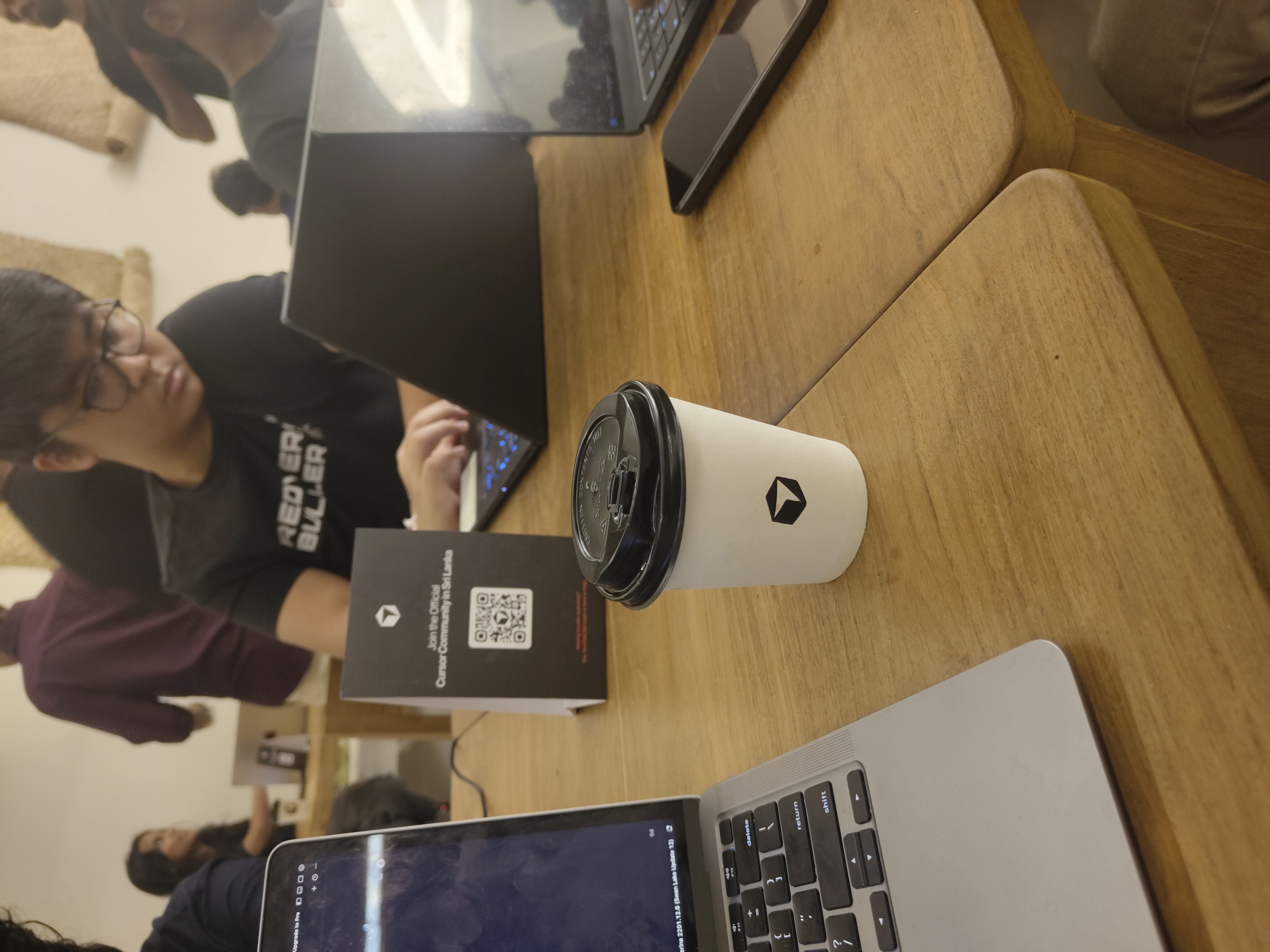 Cursor Cafe 04