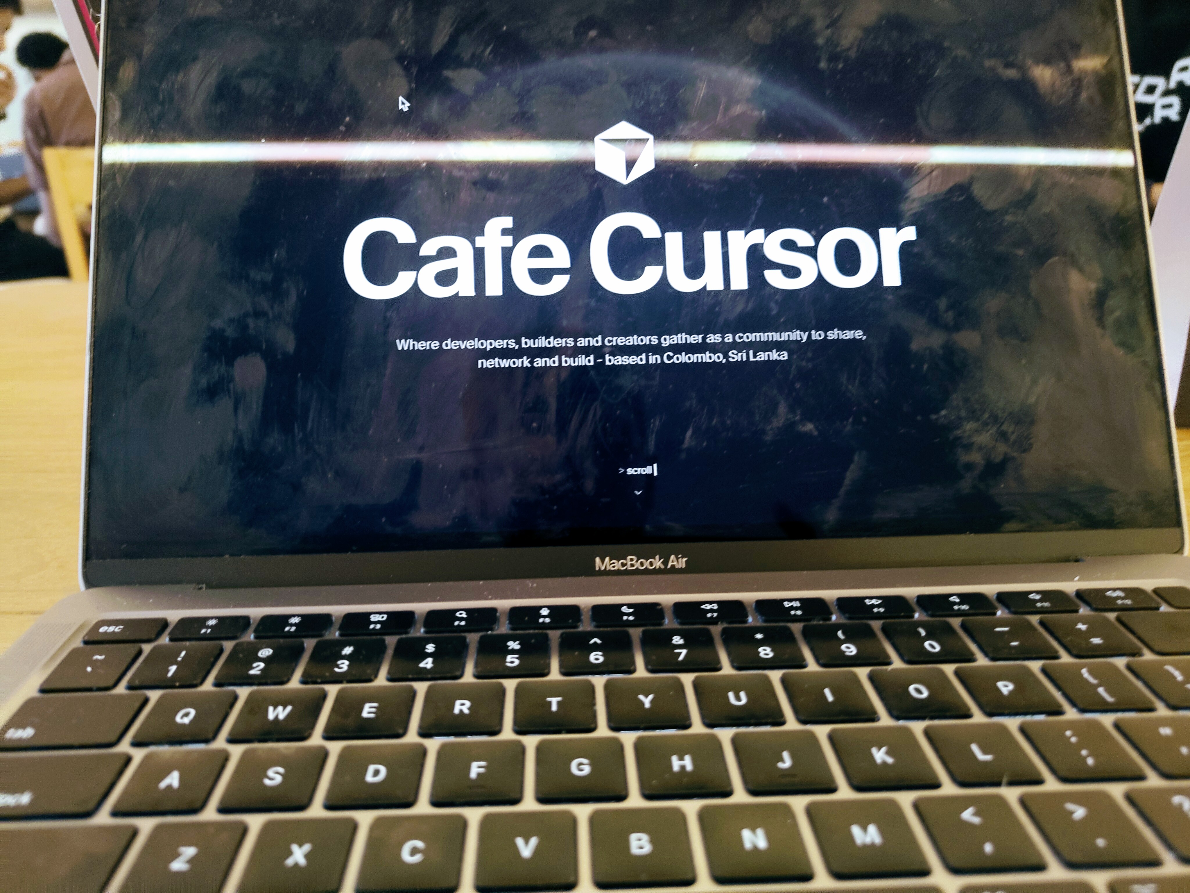 Cursor Cafe 03